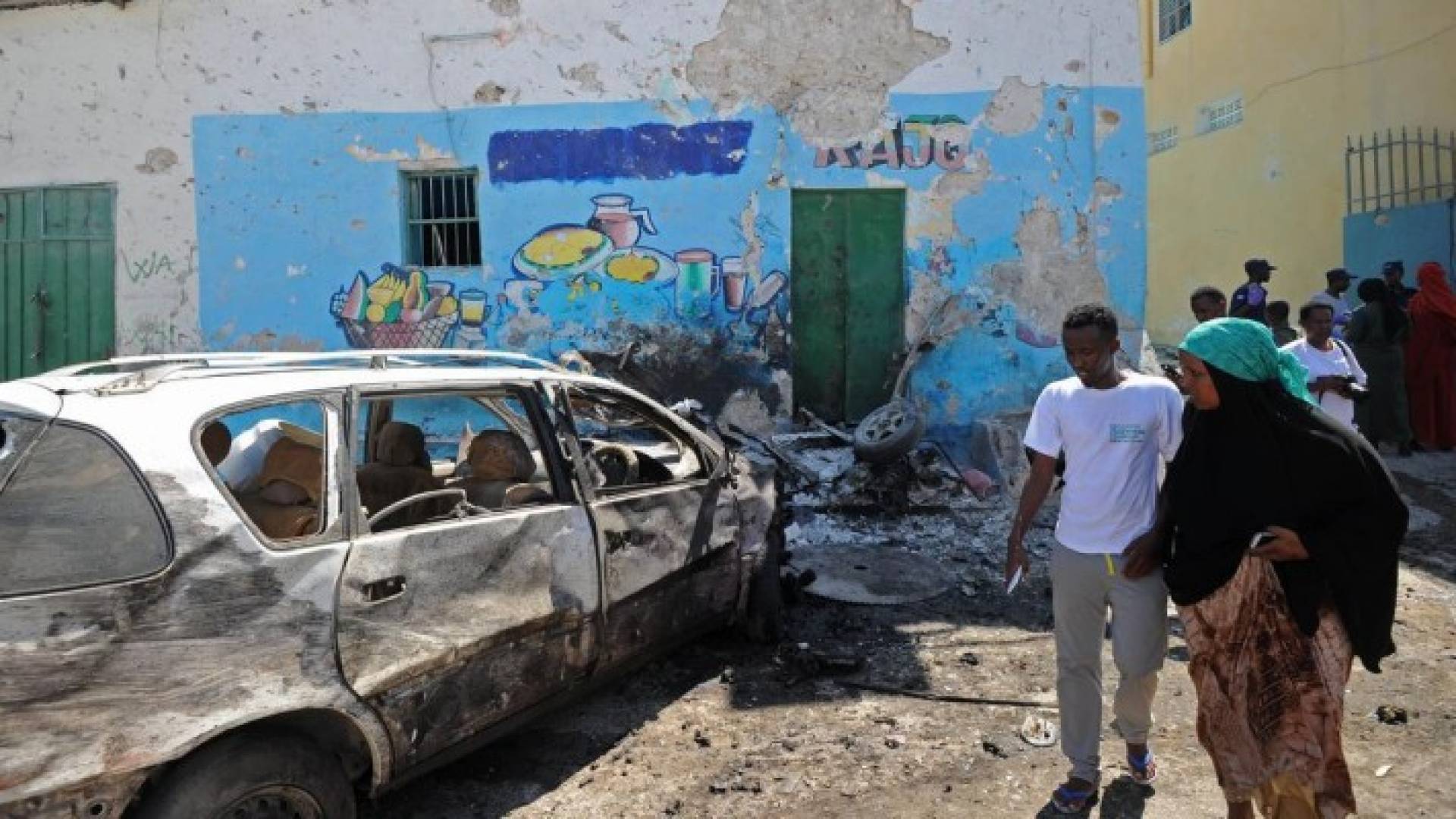 قتلى في تفجيرات انتحارية بالصومال