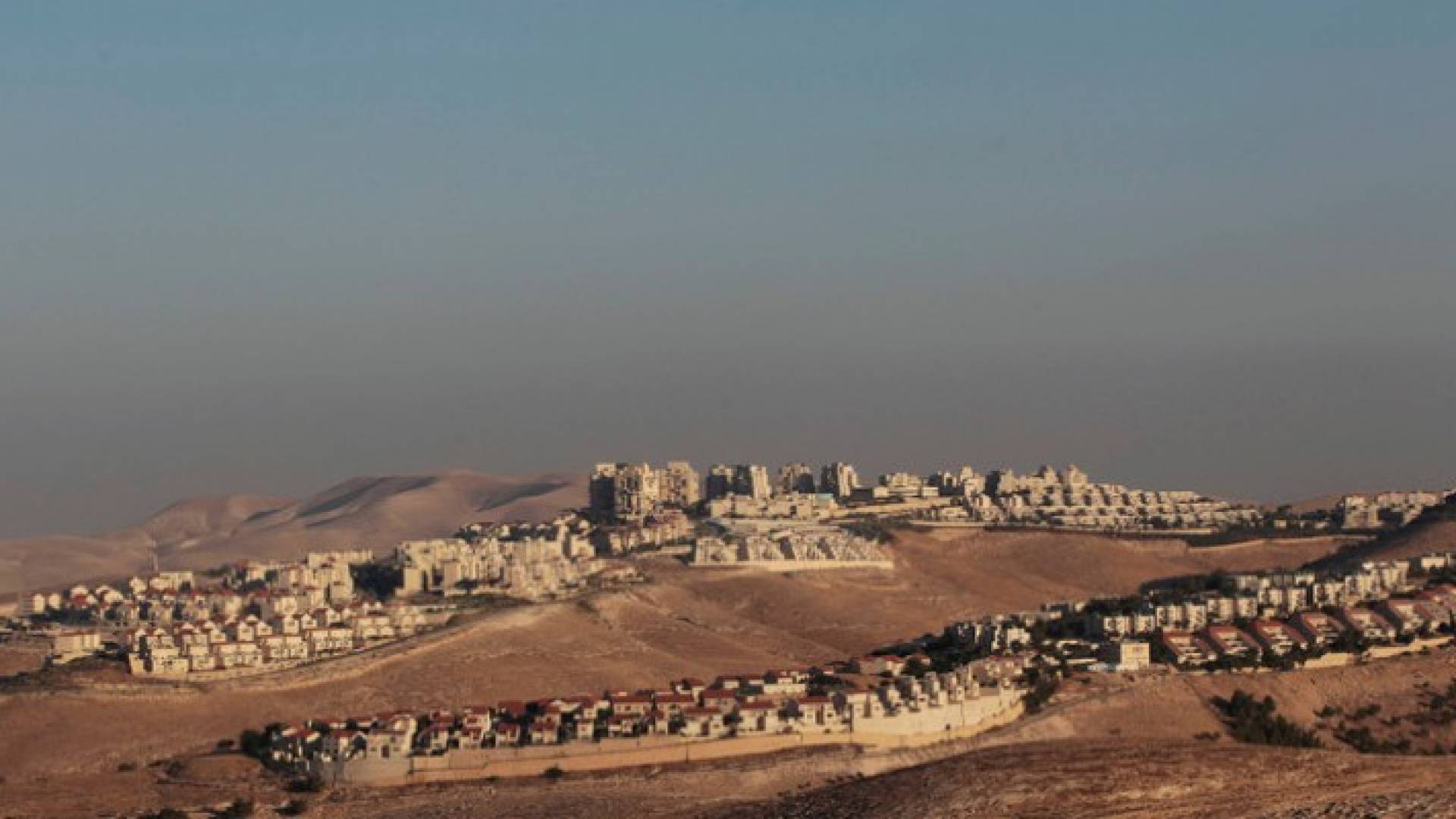 بناء 323 وحدة استيطانية جديدة في القدس