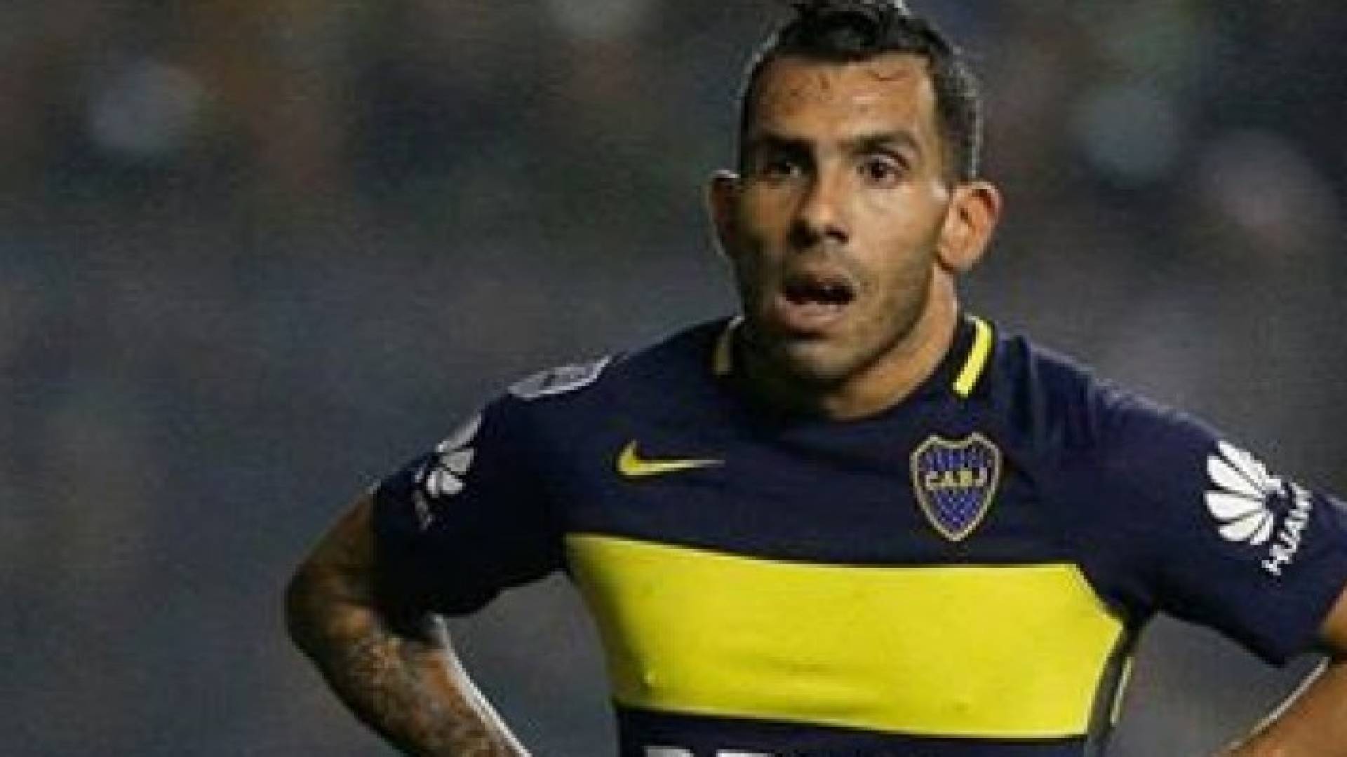 تيفيز : فكرت بالاعتزال و رفضت عرض من تشيلسي في السابق