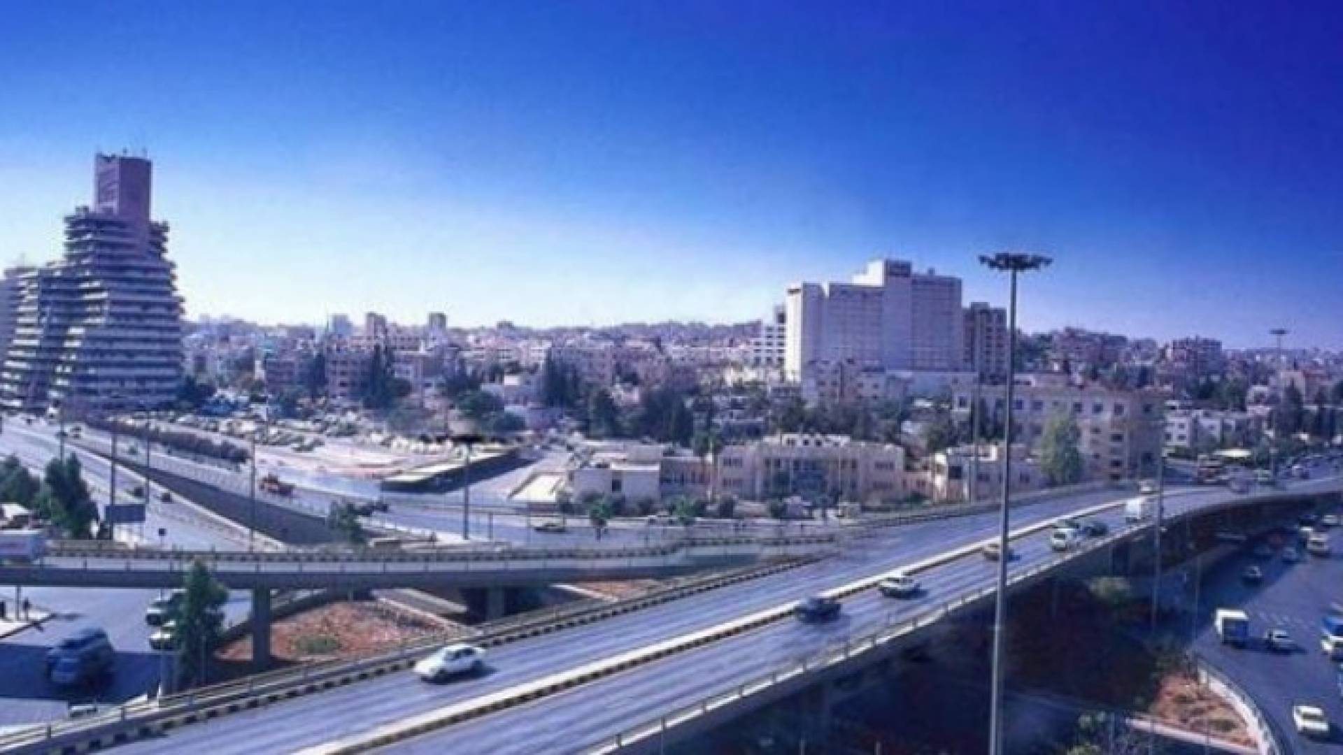 السبت: استمرارية للأجواء الحارة نسبيا في عموم المناطق