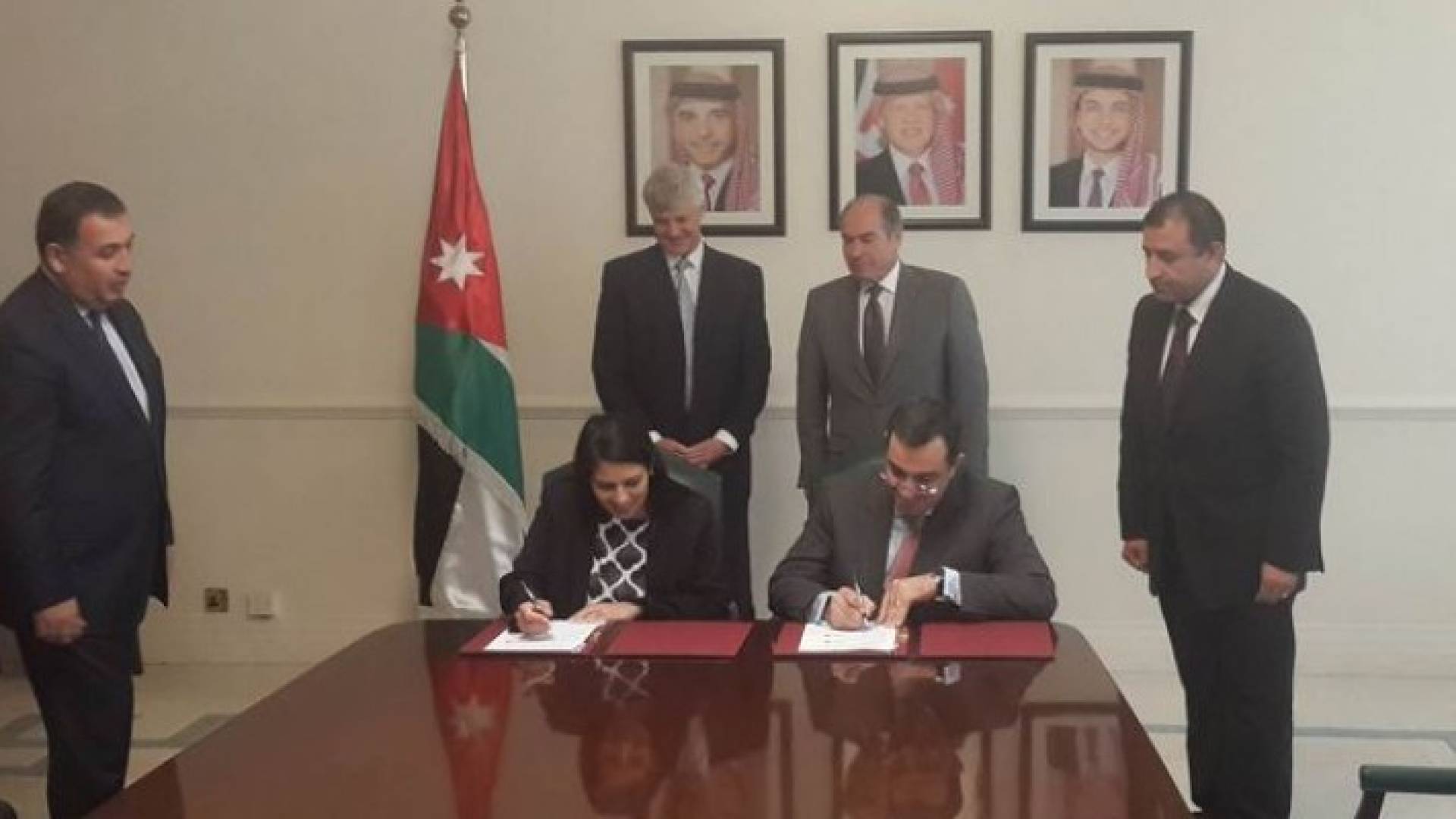 بريطانيا تدعم الأردن بـ 190 مليون جنيه استرليني