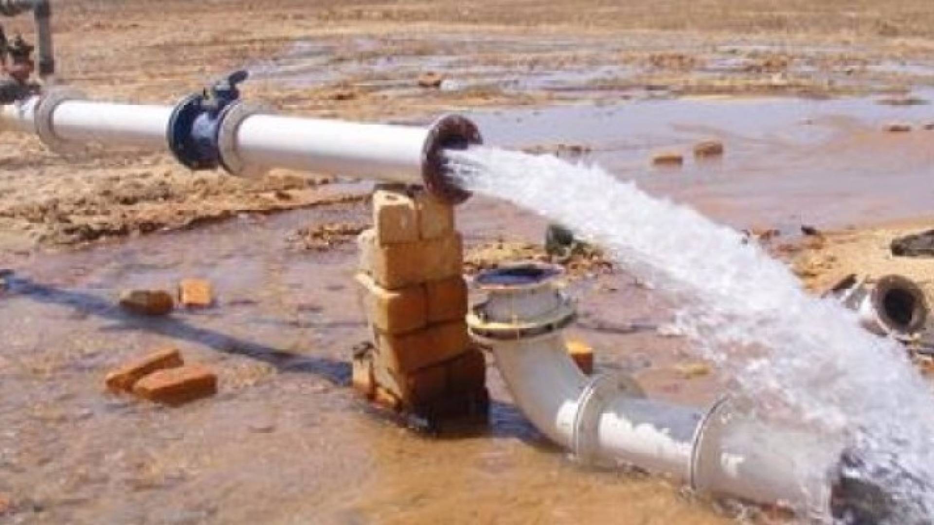 مئات حالات الفصل لمهدري المياه