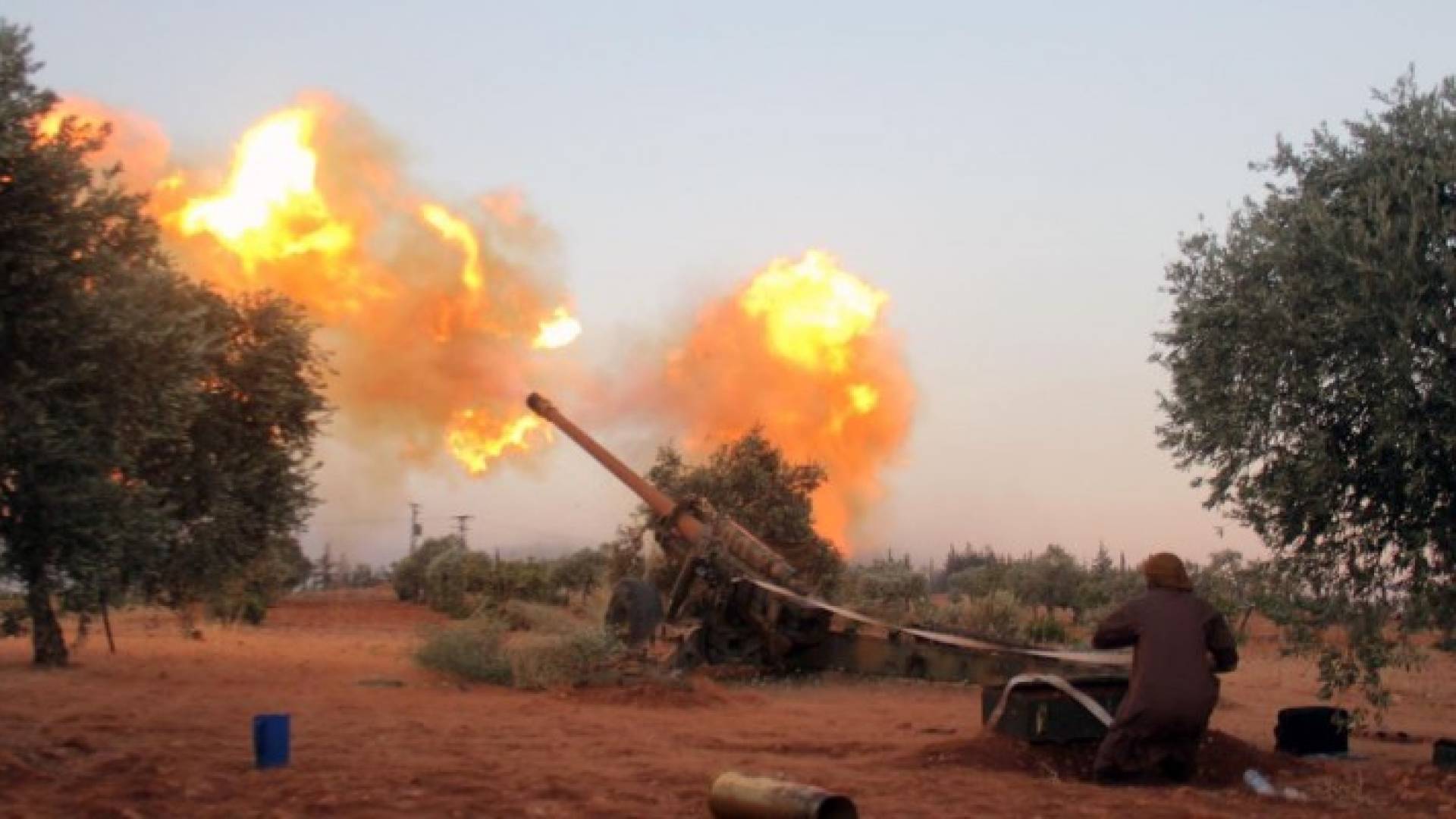 قتلى في غارات روسية والمعارك تحتدم في حلب