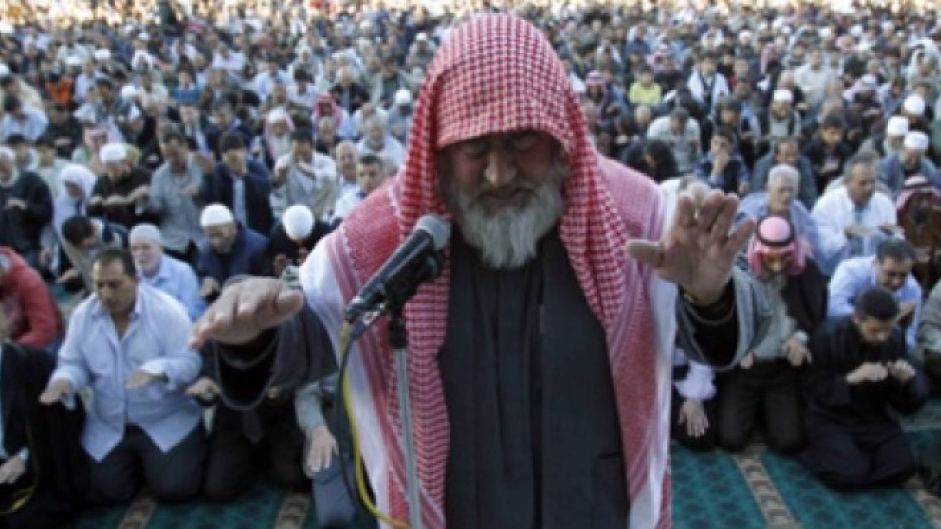 الأردن يواجه " عشوائية " المساجد بتطبيق " المسجد الجامع "