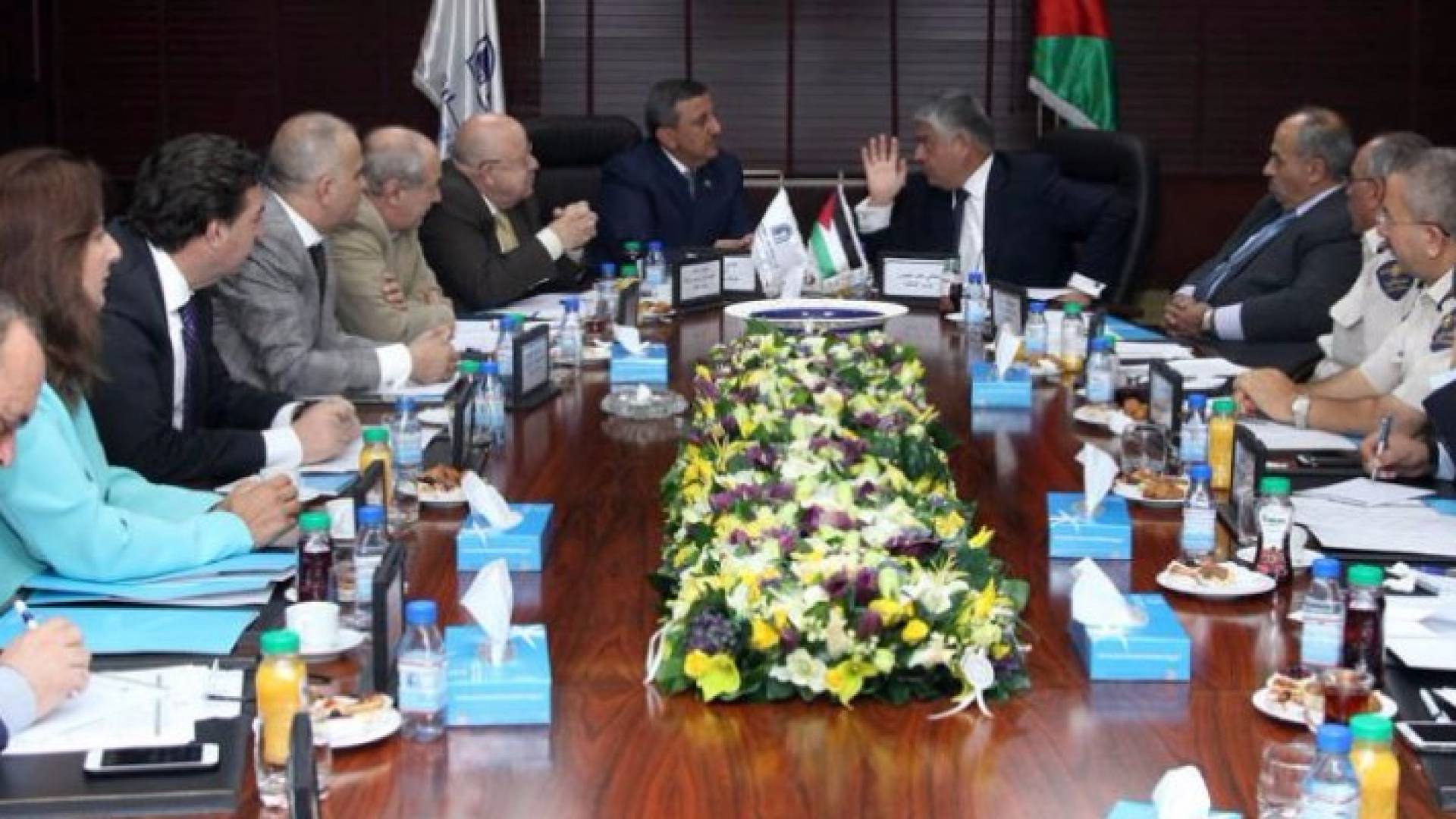 وزير المالية: الحكومة ماضية بسياسة ضبط النفقات