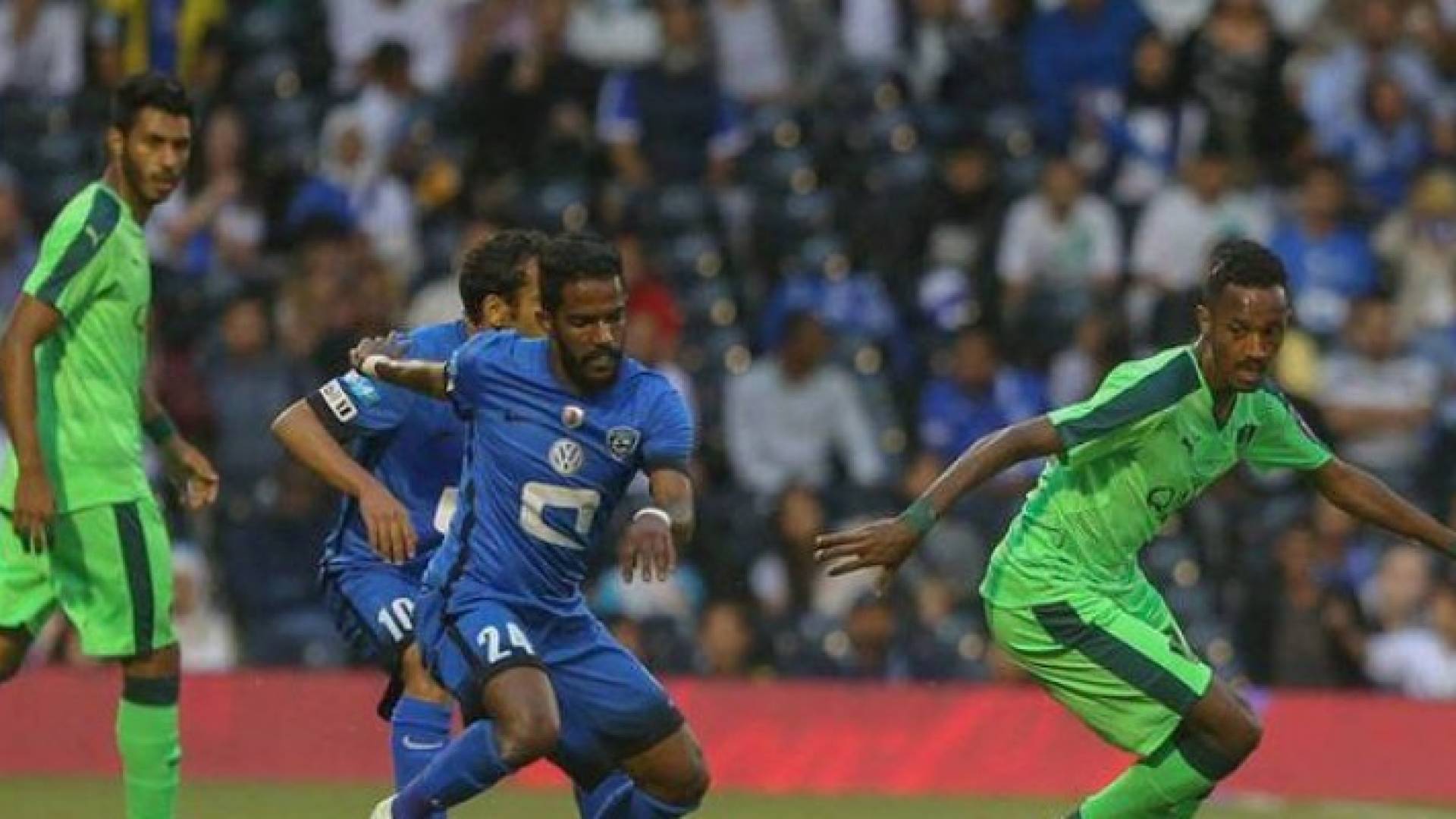 الأهلي يتوج بلقب السوبر السعودي
