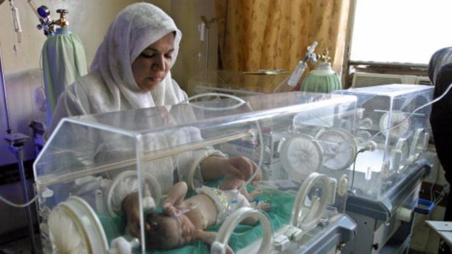 بغداد.. مقتل 11 رضيعا بحريق مستشفى للولادة