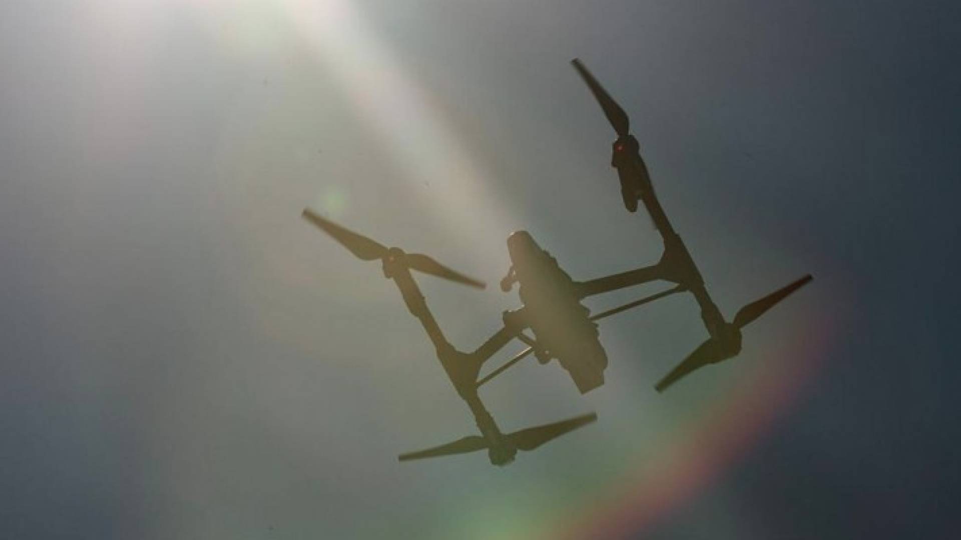 طائرة ركاب بريطانية تتفادى الاصطدام بطائرة بدون طيار