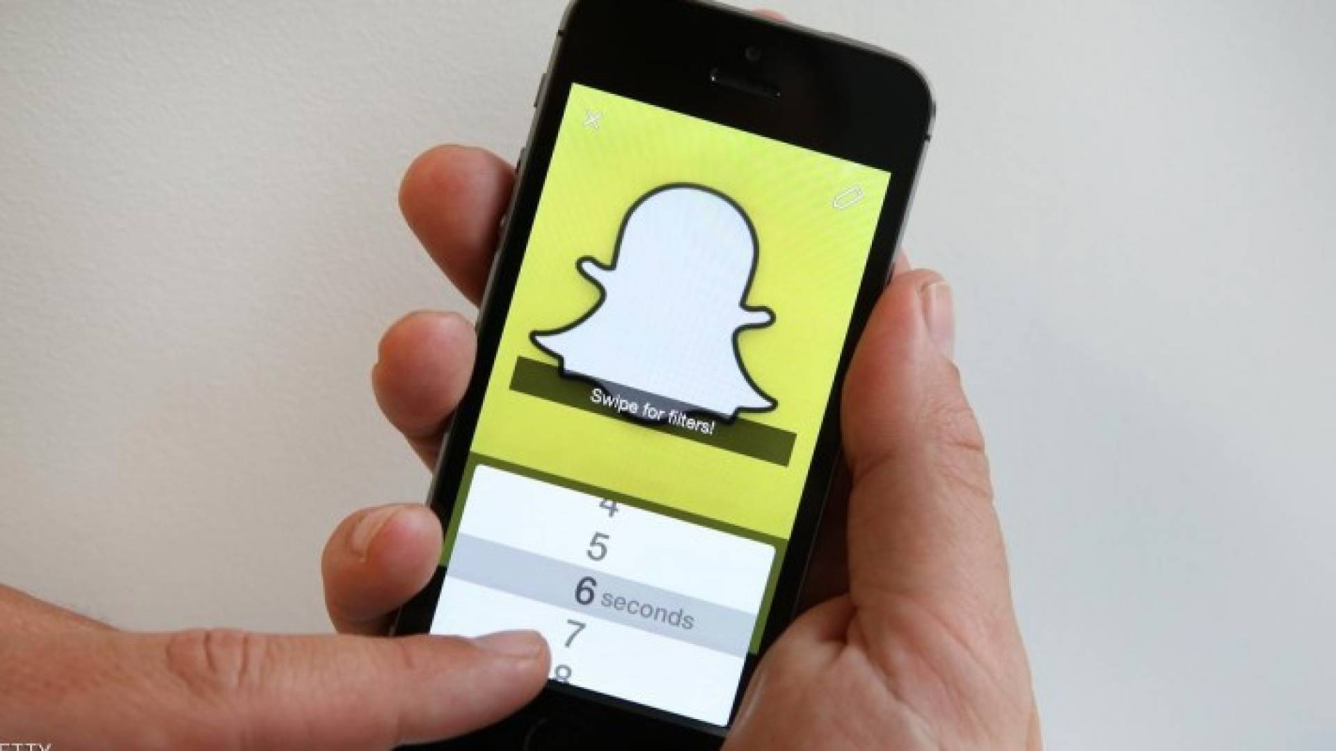سناب شات يواجه اتهامات بالعنصرية بسبب "فلتر ياباني"