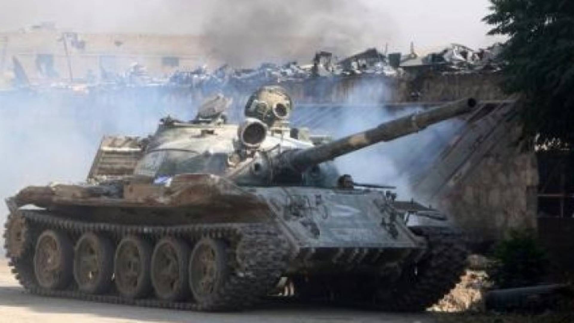 تواصل القتال في حلب رغم إعلان روسيا وقف إطلاق النار