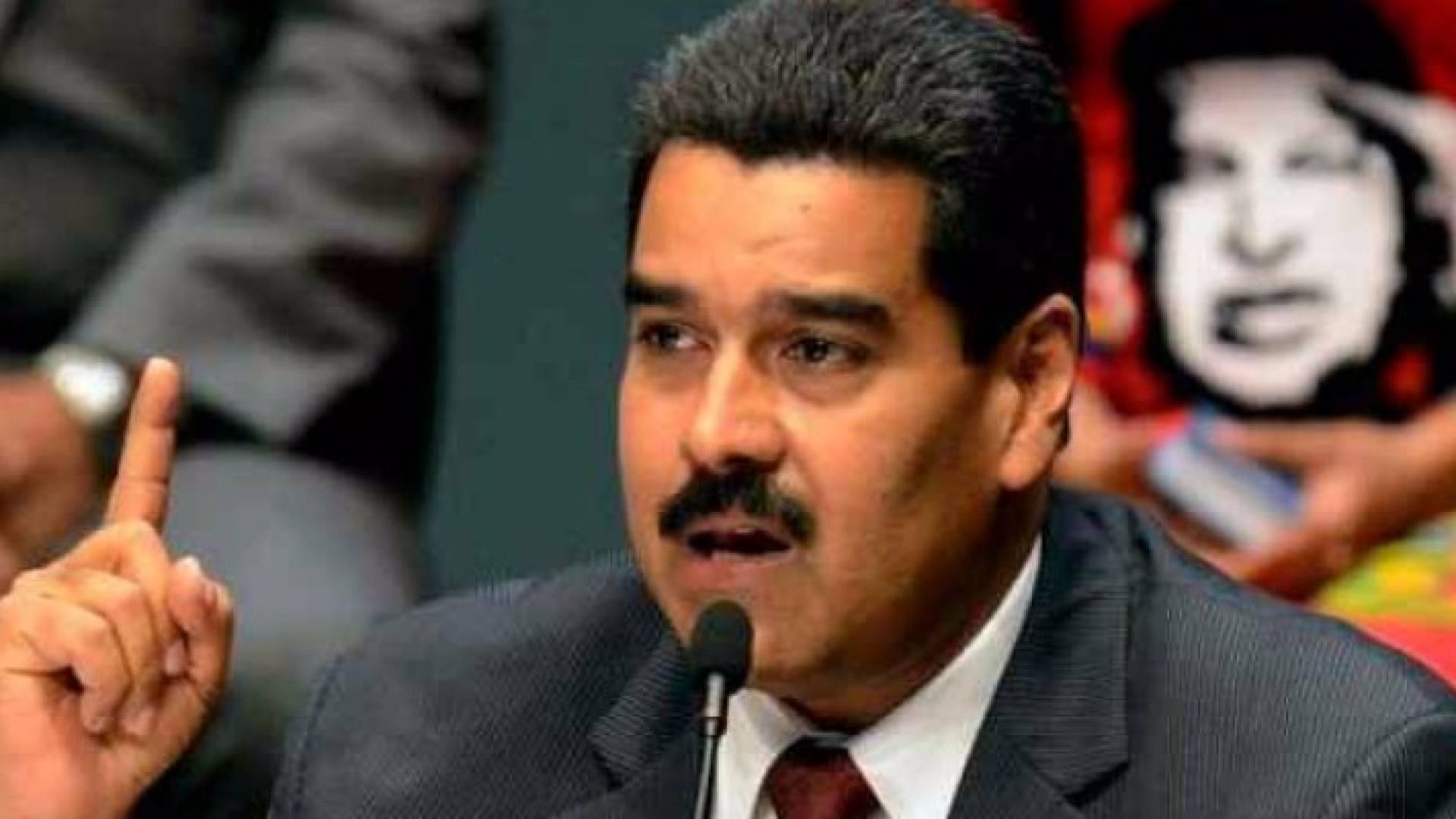 الاستفتاء لإقالة رئيس فنزويلا أقل ترجيحا