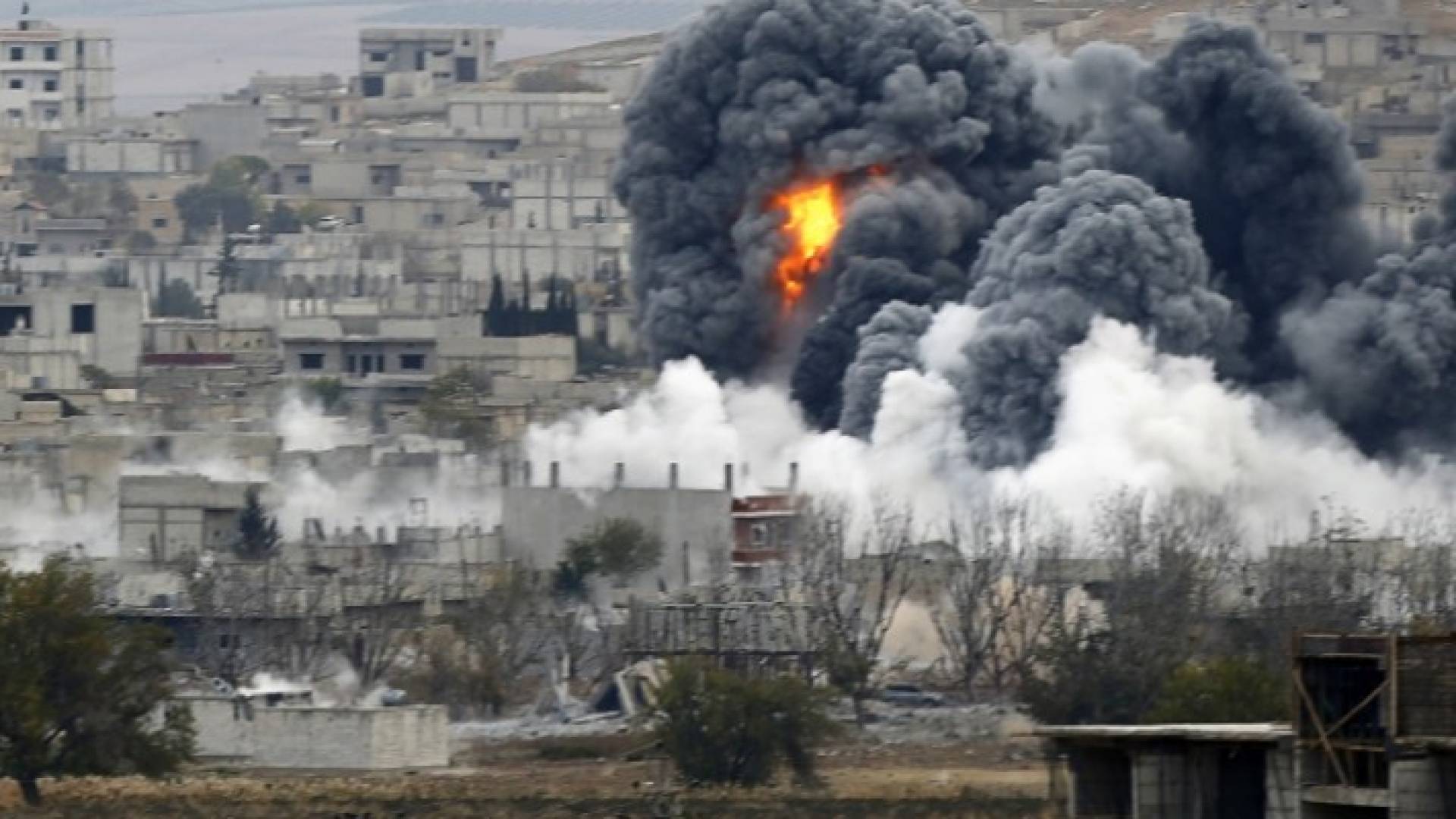 قتلى في غارات روسية وسورية مكثفة على حلب وإدلب