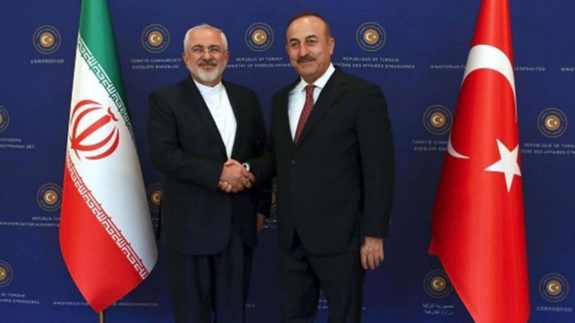 تركيا تتعهد التعاون مع إيران بسوريا رغم تباعد مواقفهما