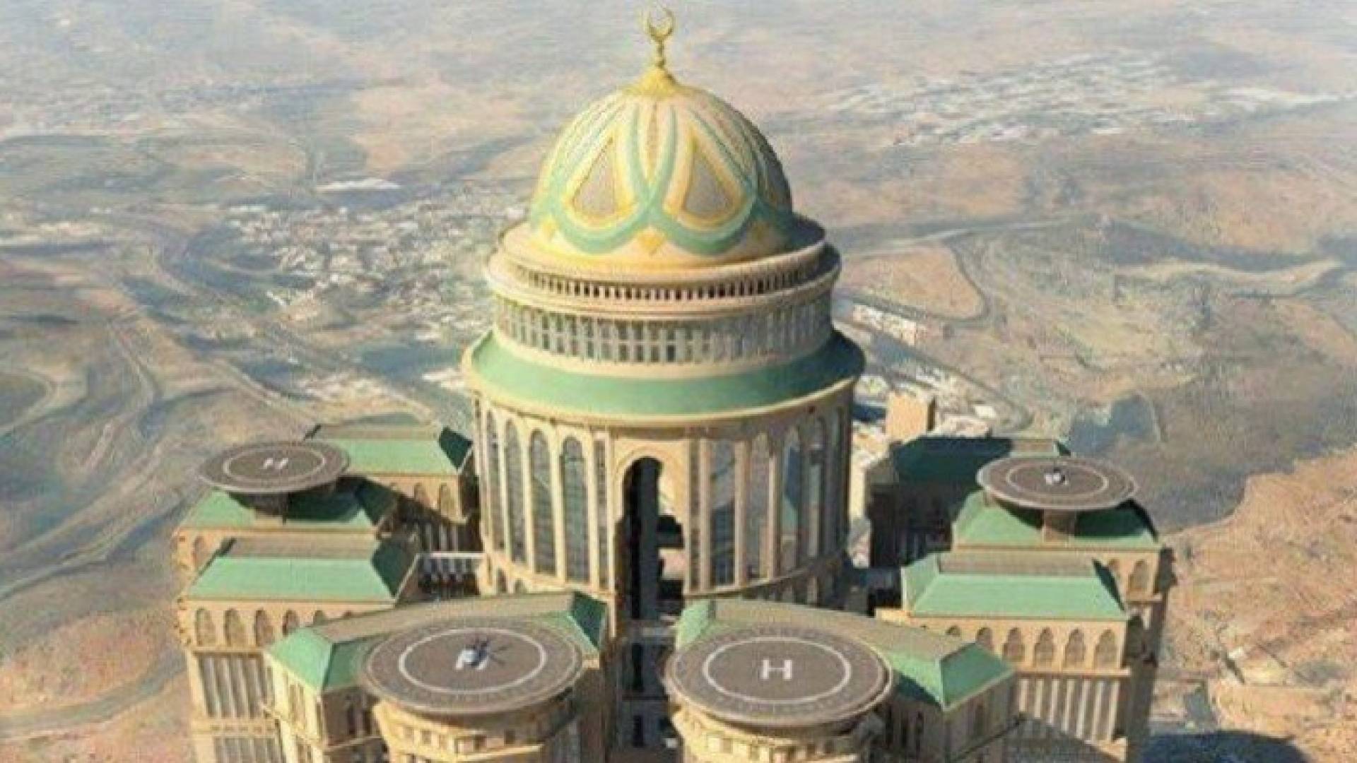 مكة تستعد لافتتاح أكبر فندق في العالم .. صور