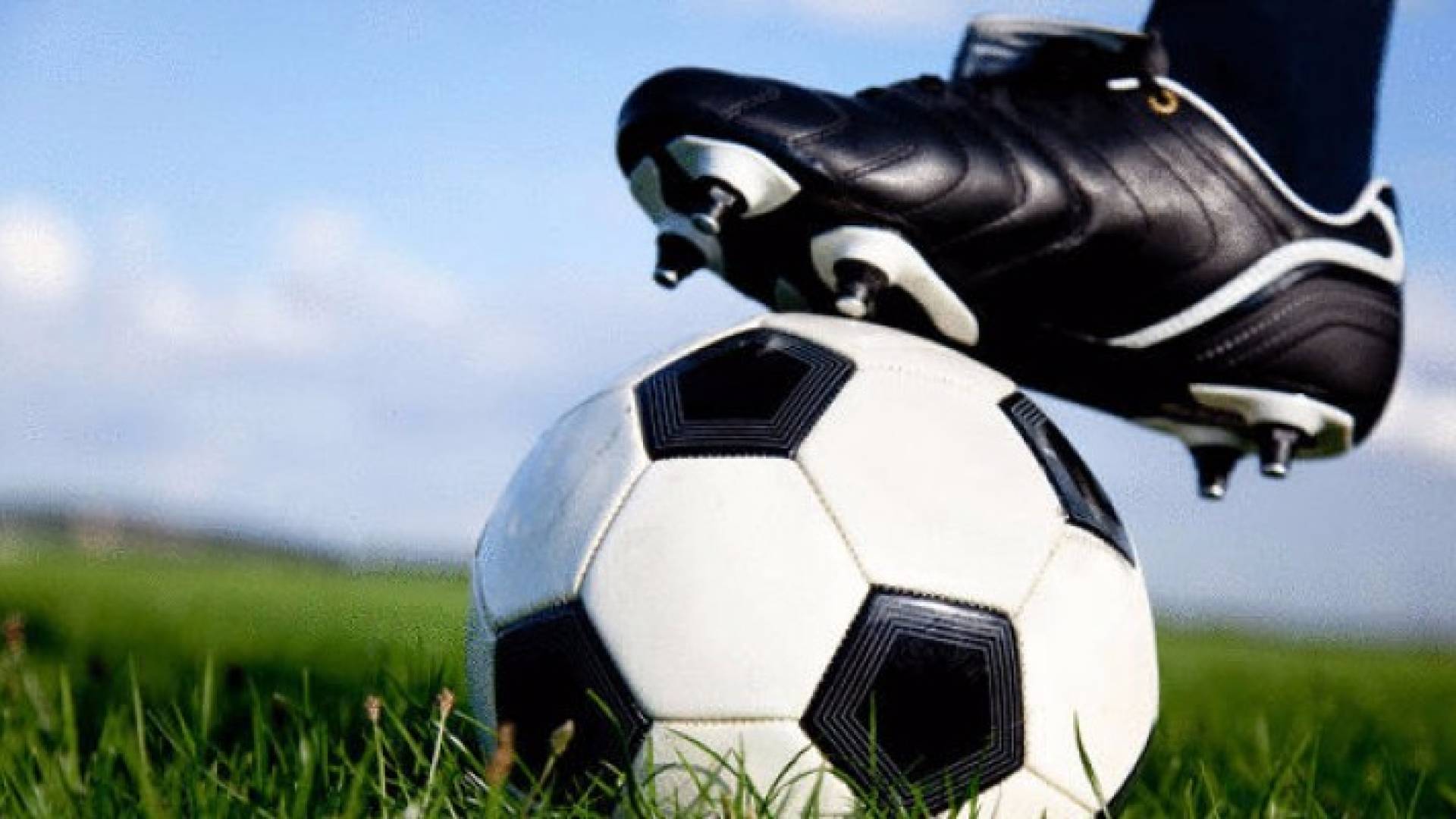 منتخب الناشئين يدعو 70 لاعبا للاختبار