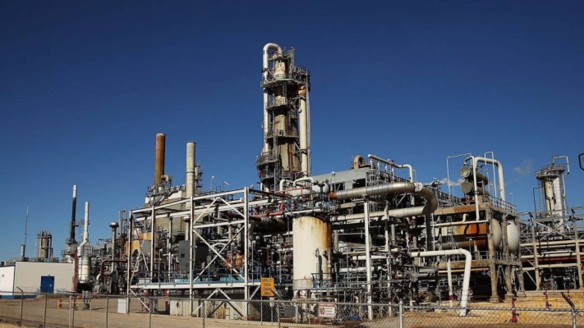 ارتفاع النفط جراء توقعات دعم المنتجين للسوق