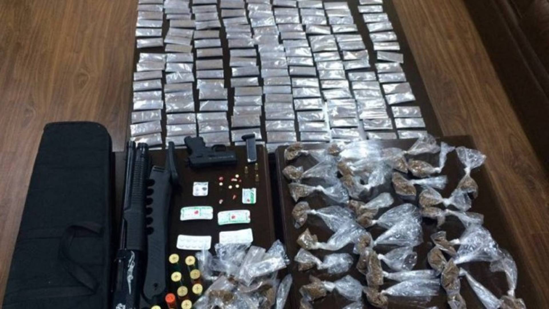 بالصور: ضبط 15 مروجا للمخدرات بحملة أمنية خاصة في سحاب