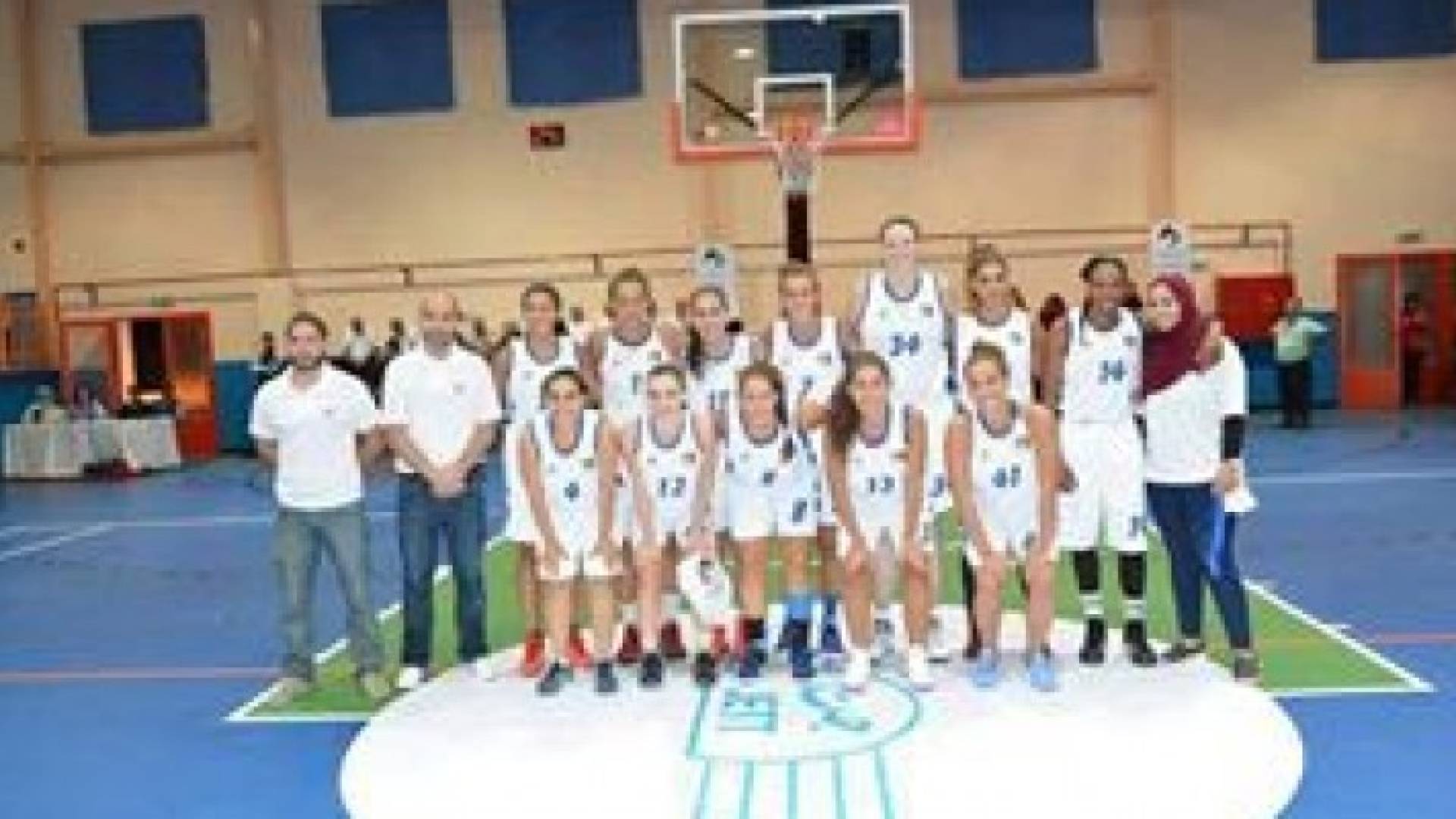 سلة الفحيص تواجه بترول الجزائري في البطولة العربية لكرة السلة