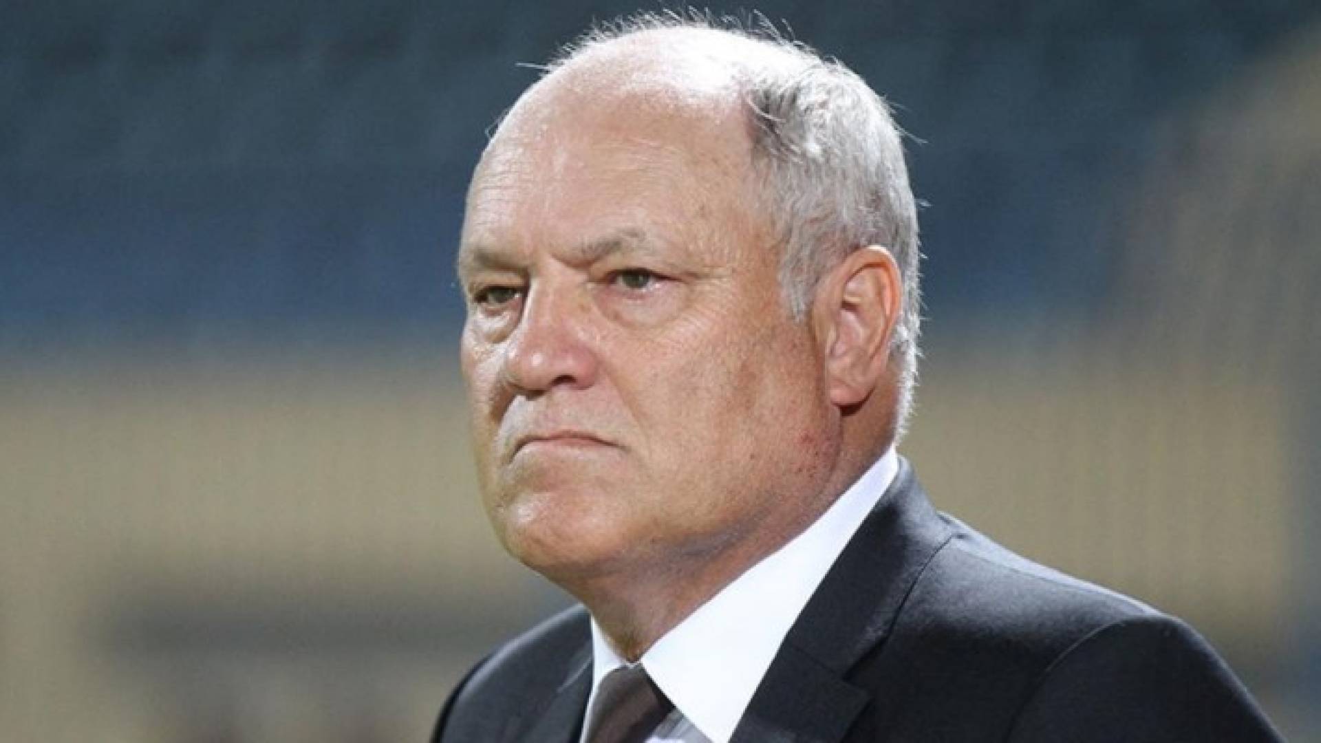 استقالة مدرب الأهلي المصري وعرابي يقود الفريق