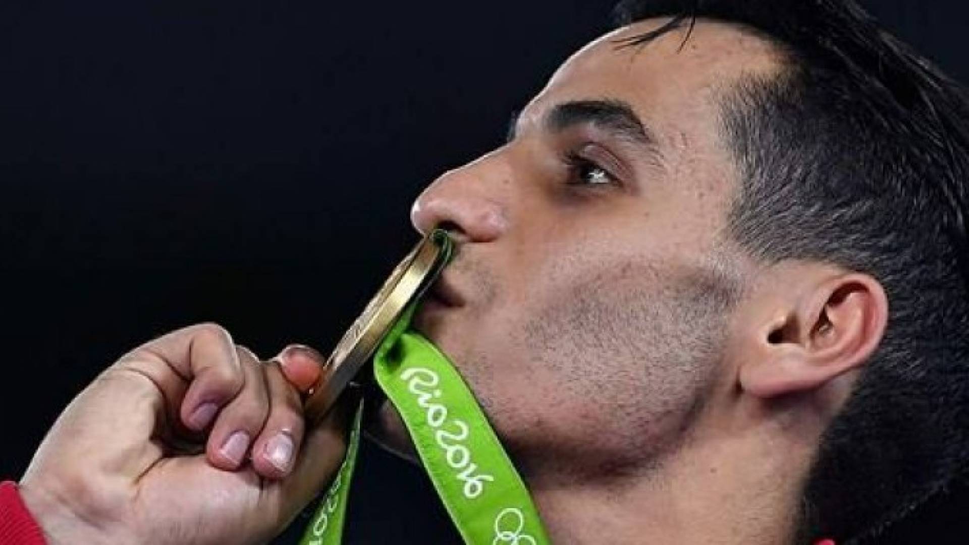 الأمراء الحسن وفيصل وراشد فخورون بإنجاز أبو غوش