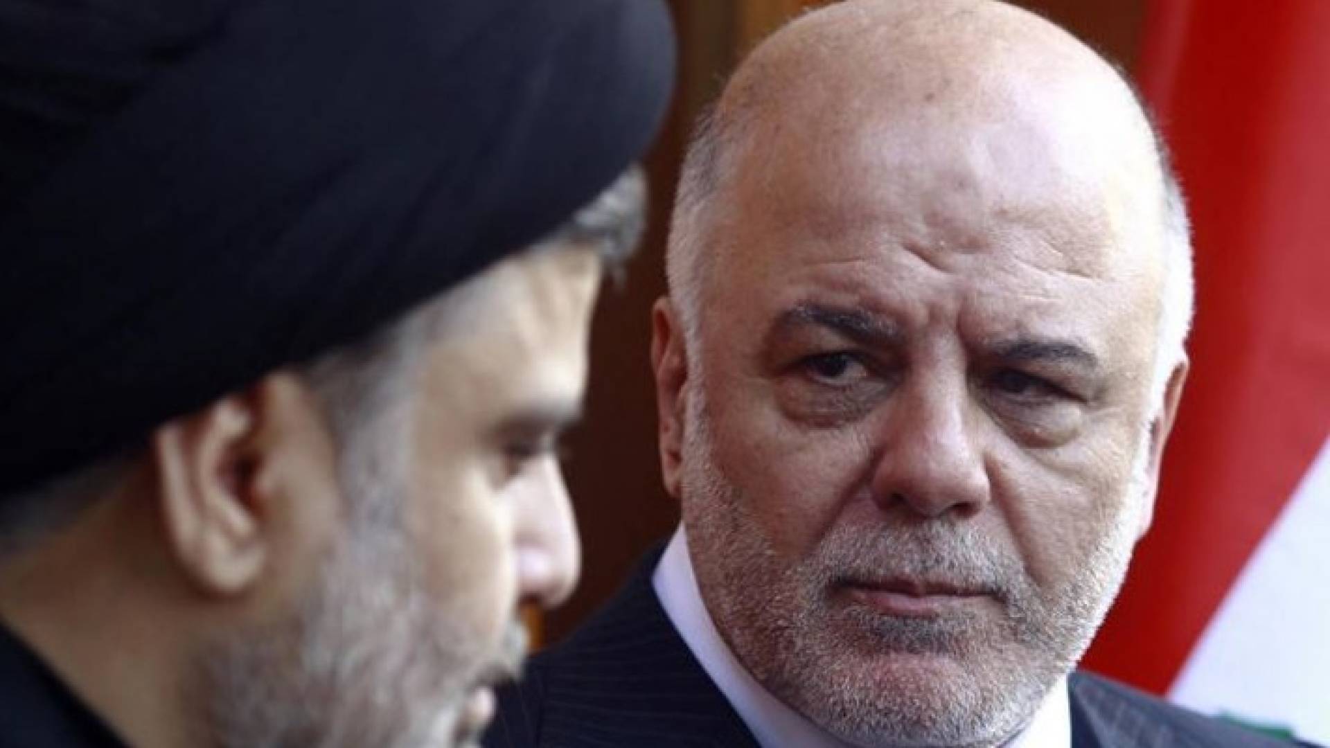 مقتدى الصدر يدعو لتغيير الحكومة العراقية