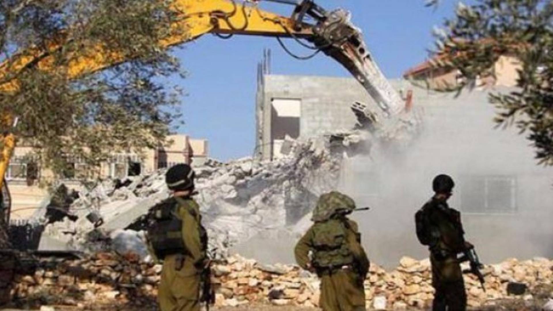 الاحتلال الاسرائيلي يهدم منازل للفلسطينيين - ارشيفية 