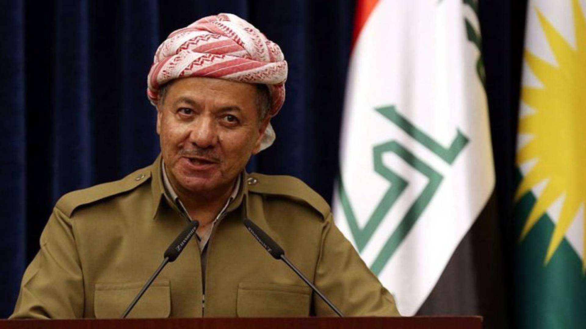 برزاني يتلقى دعوة إيرانية لزيارة طهران