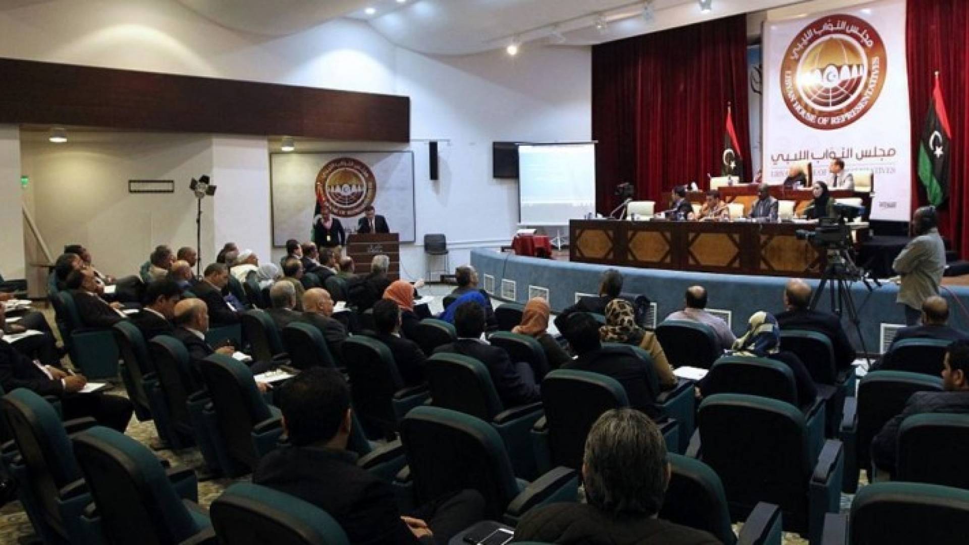 البرلمان الليبي يرفض منح الثقة لحكومة الوفاق