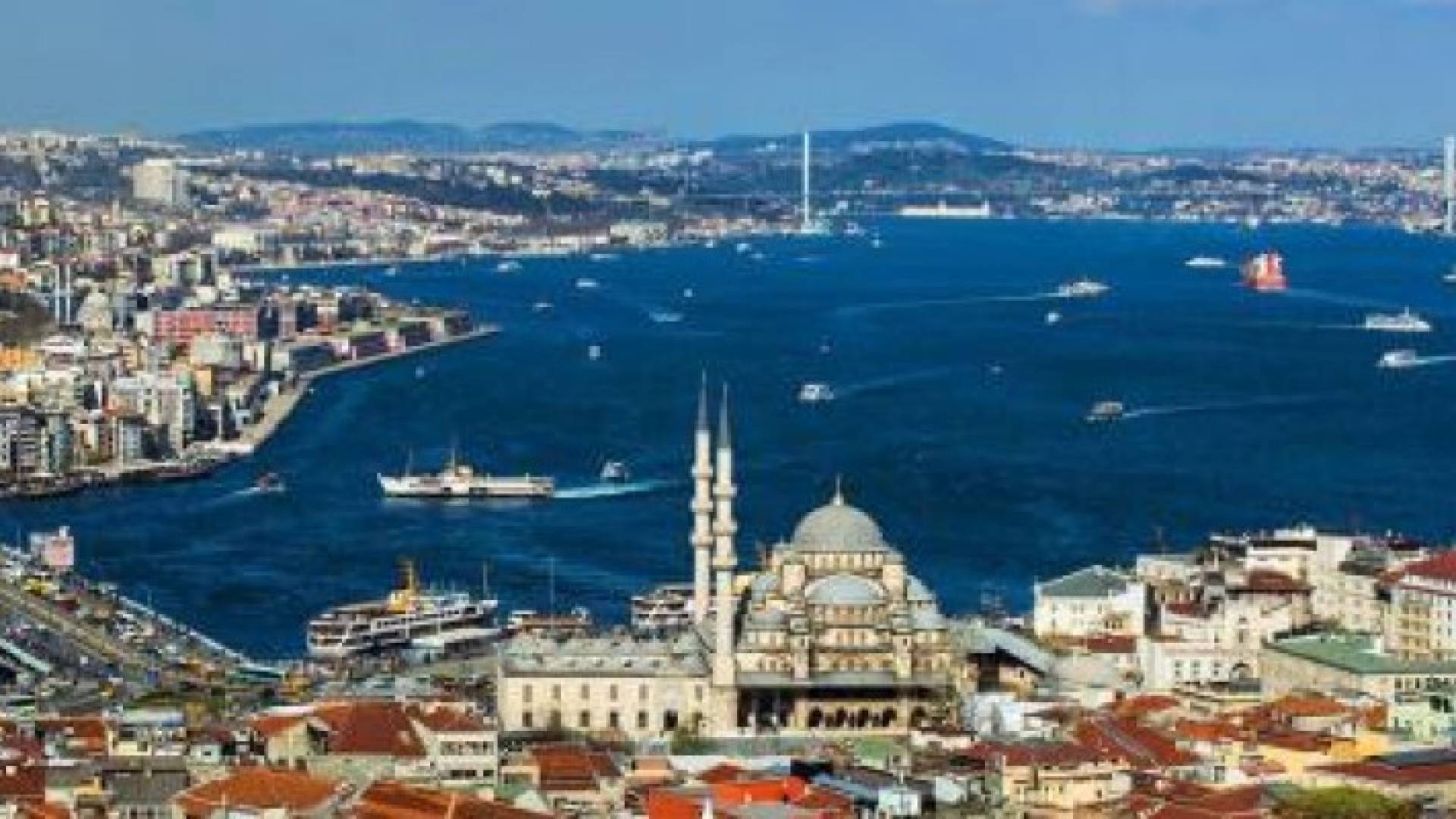 للذاهبين إلى تركيا وينوون الاستقرار.. إليكم قانون الإقامة الجديد