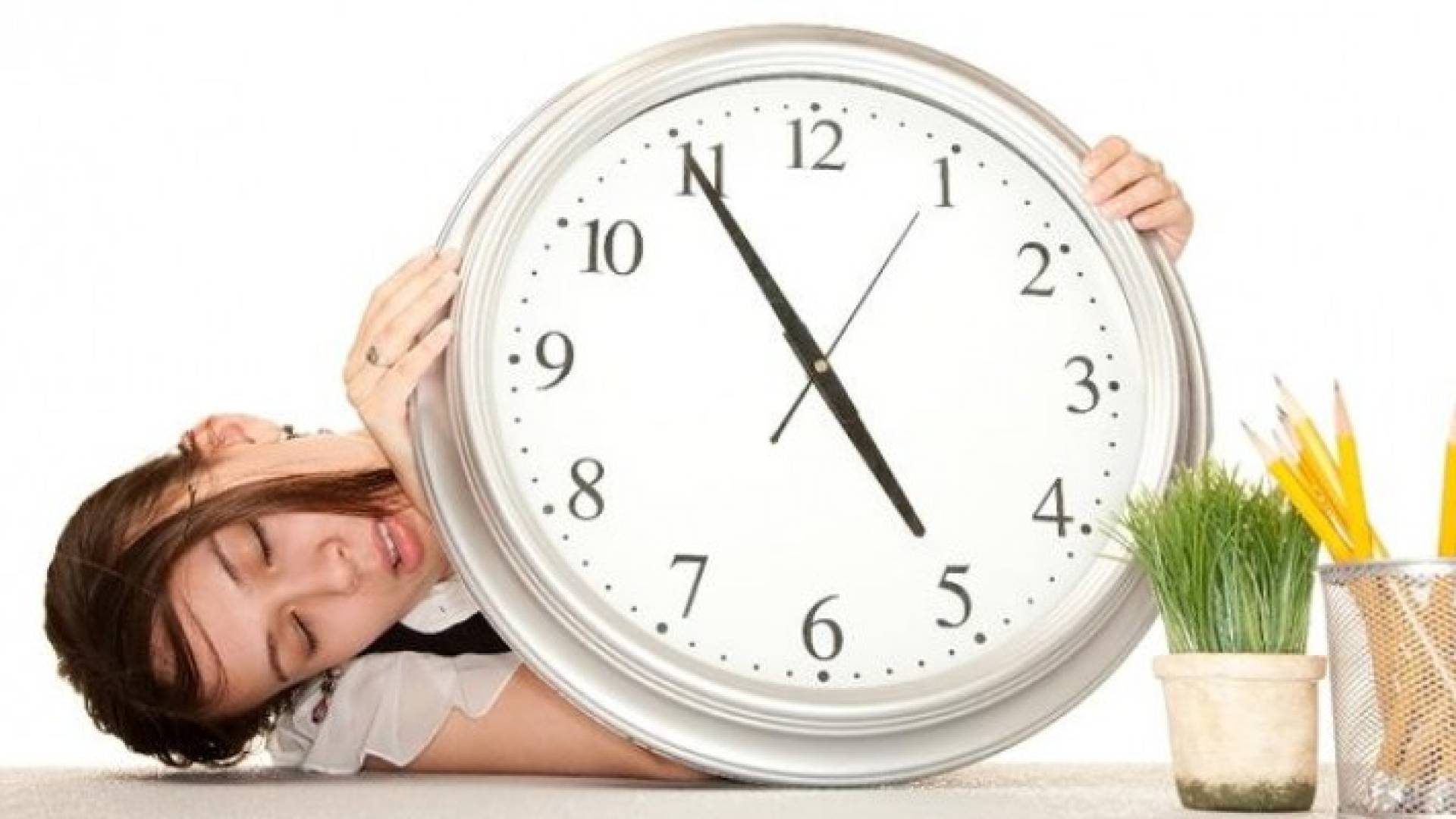 لمن يعملون بالدوام الليلي.. 8 أطعمة تقيكم السمنة