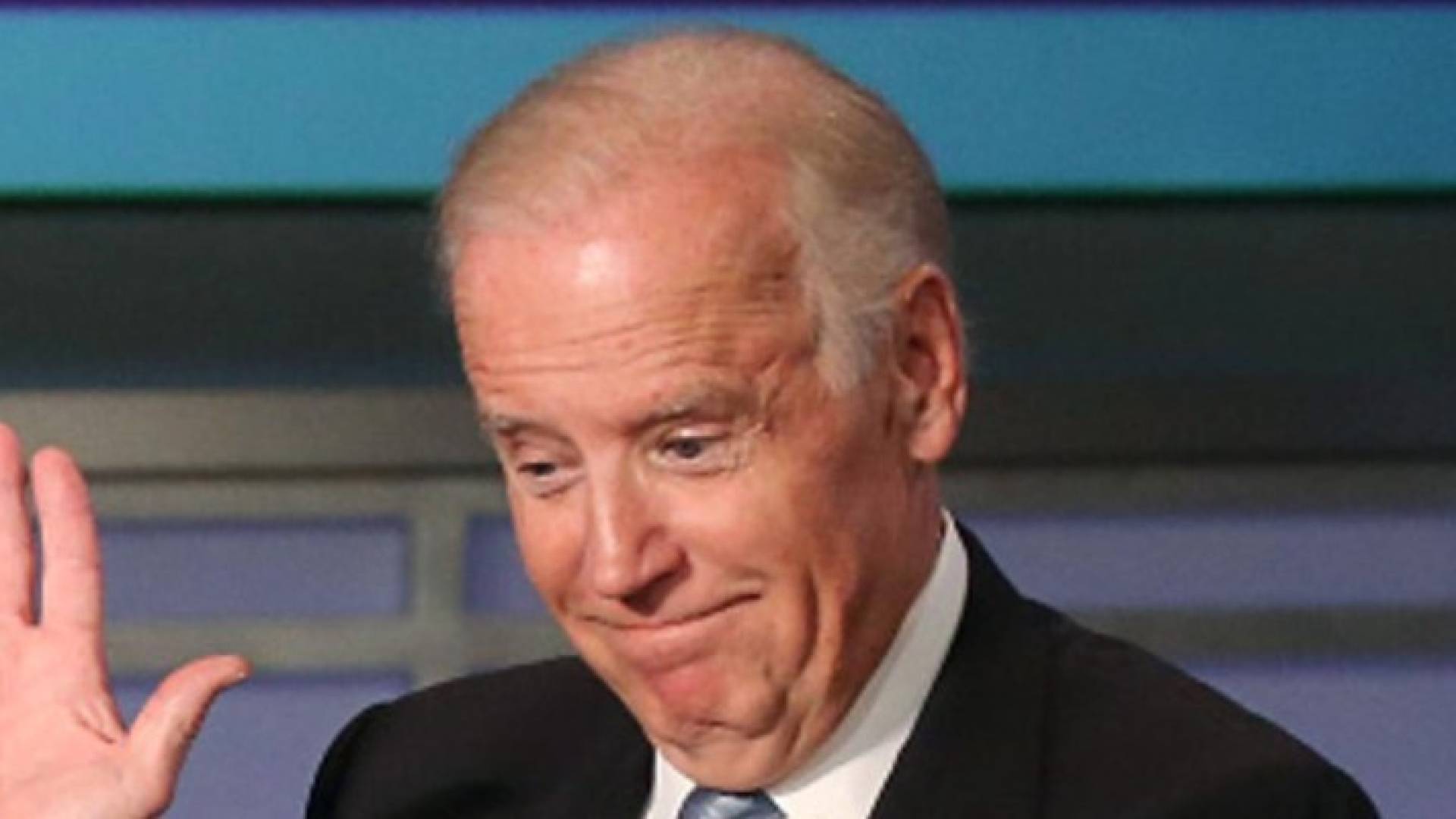 بايدن: تسليم غولن ليس بيد أوباما