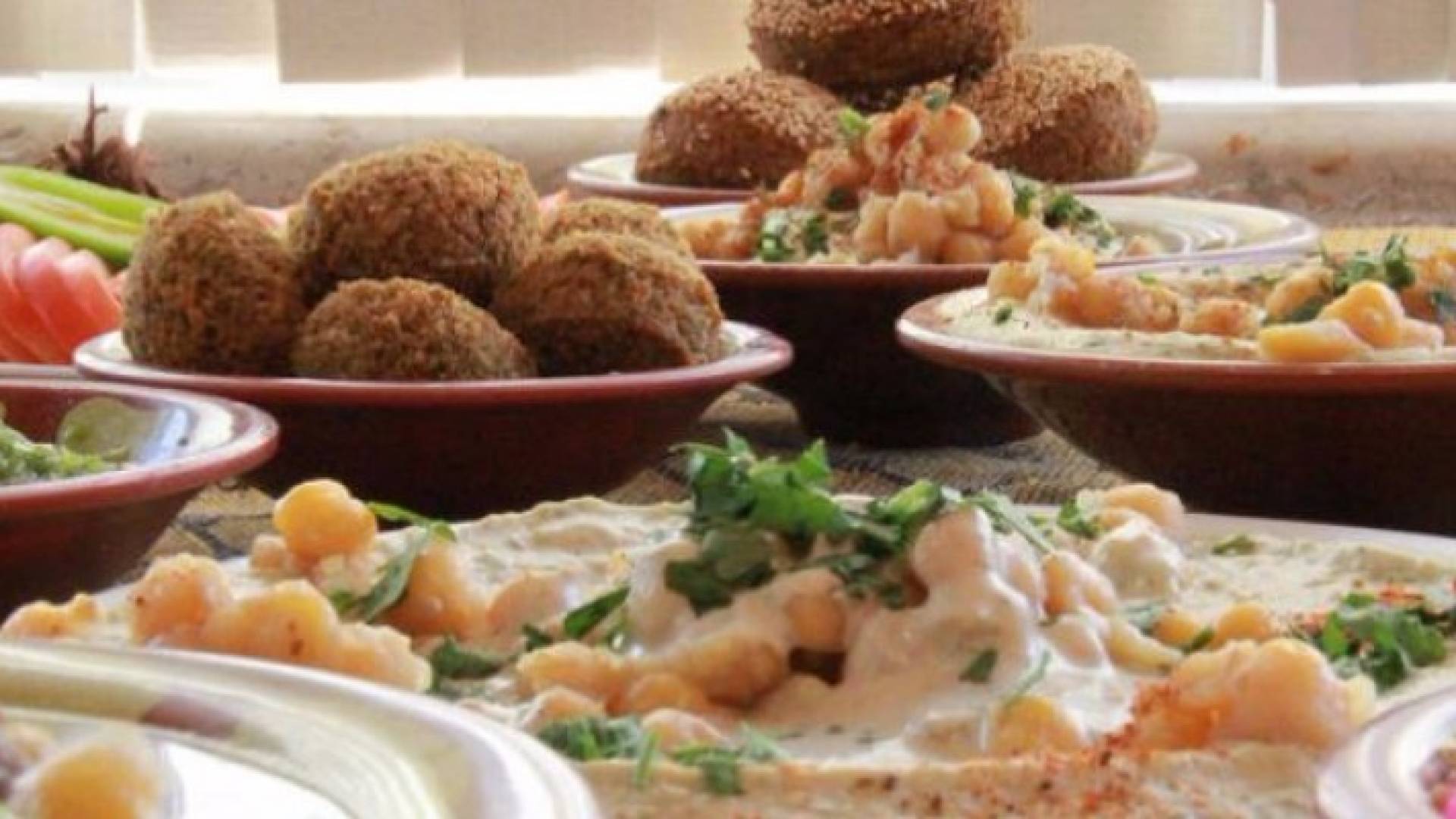 رؤيا تنشر قائمة أسعار وجبات المطاعم الشعبية .. وثائق