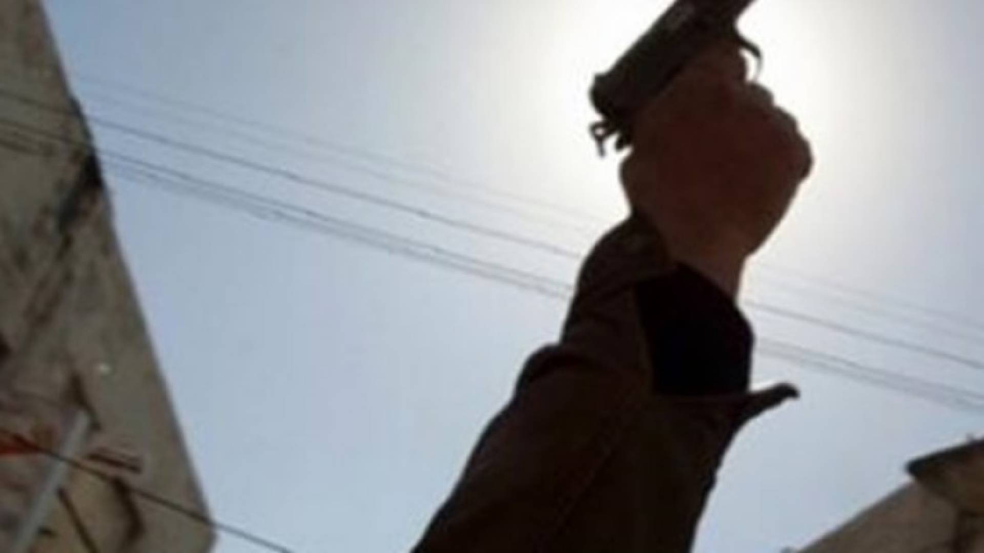 اطلاق نار في حفل زفاف يدخل شابا في غيبوبة بجرش