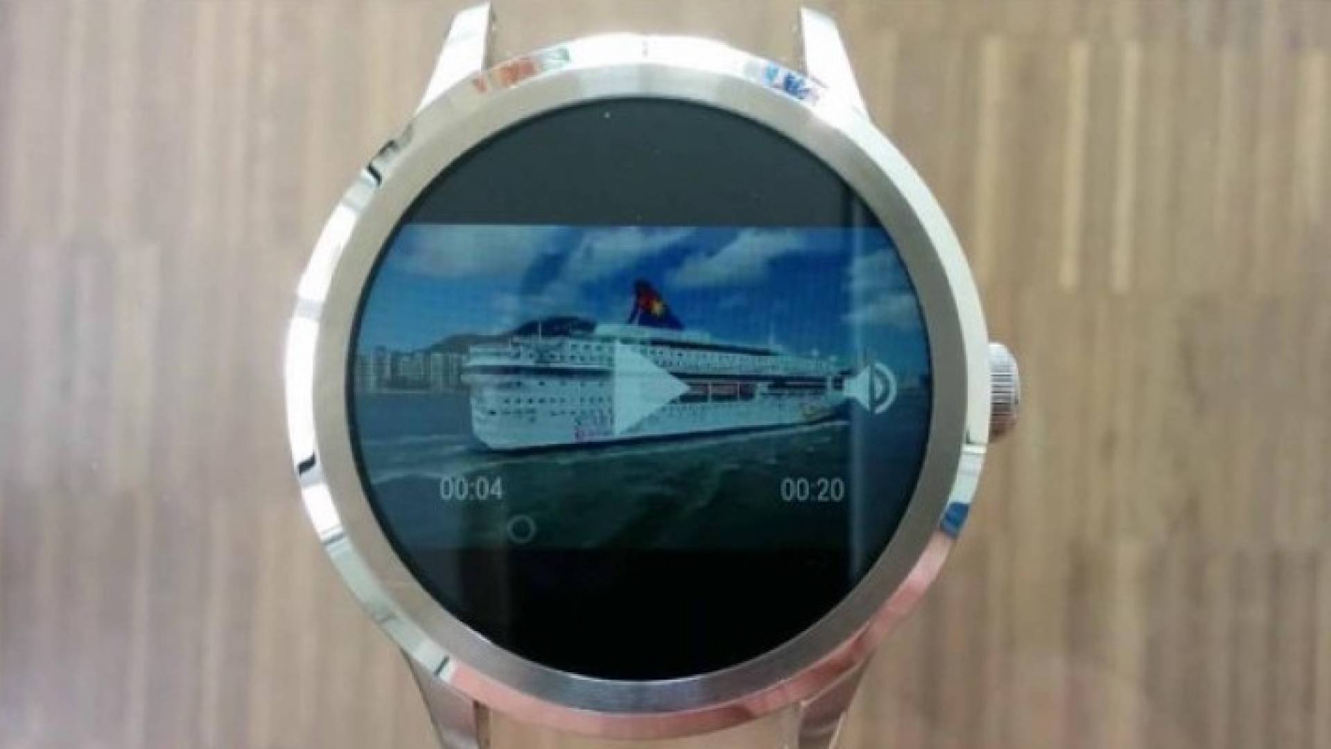 Video Gallery لتشغيل الفيديوهات على ساعات "أندرويد وير"