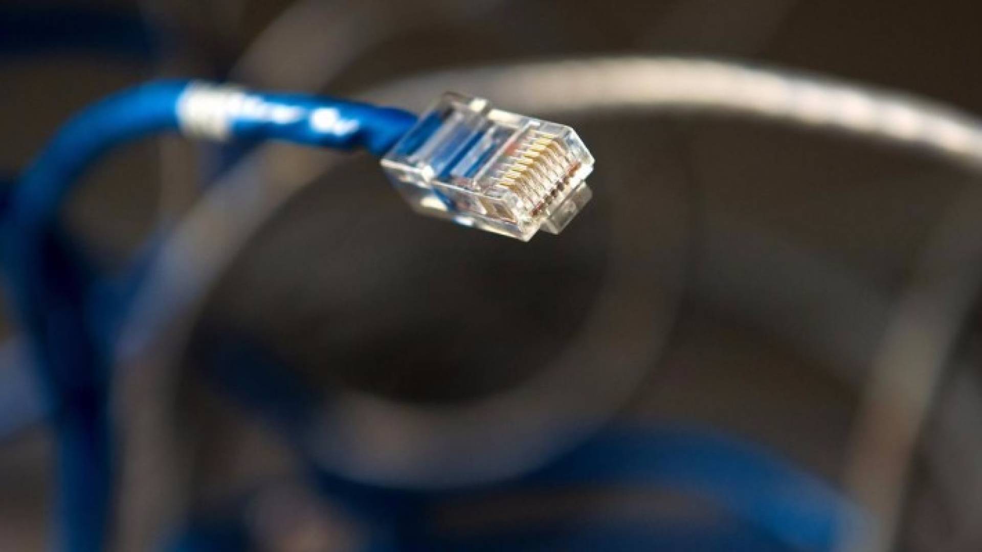إيران تدشن "إنترنت" خاصا بها