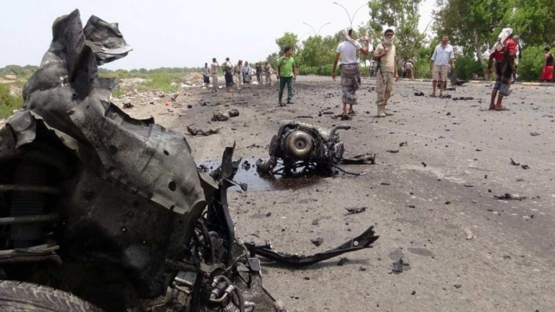 50 قتيلا بهجوم انتحاري في عدن