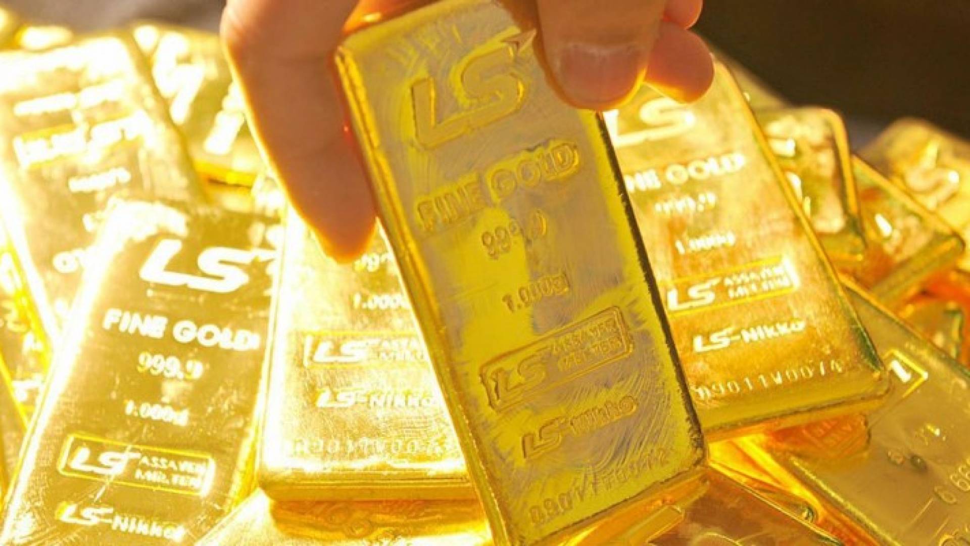 الذهب عند أدنى مستوى في 5 أسابيع