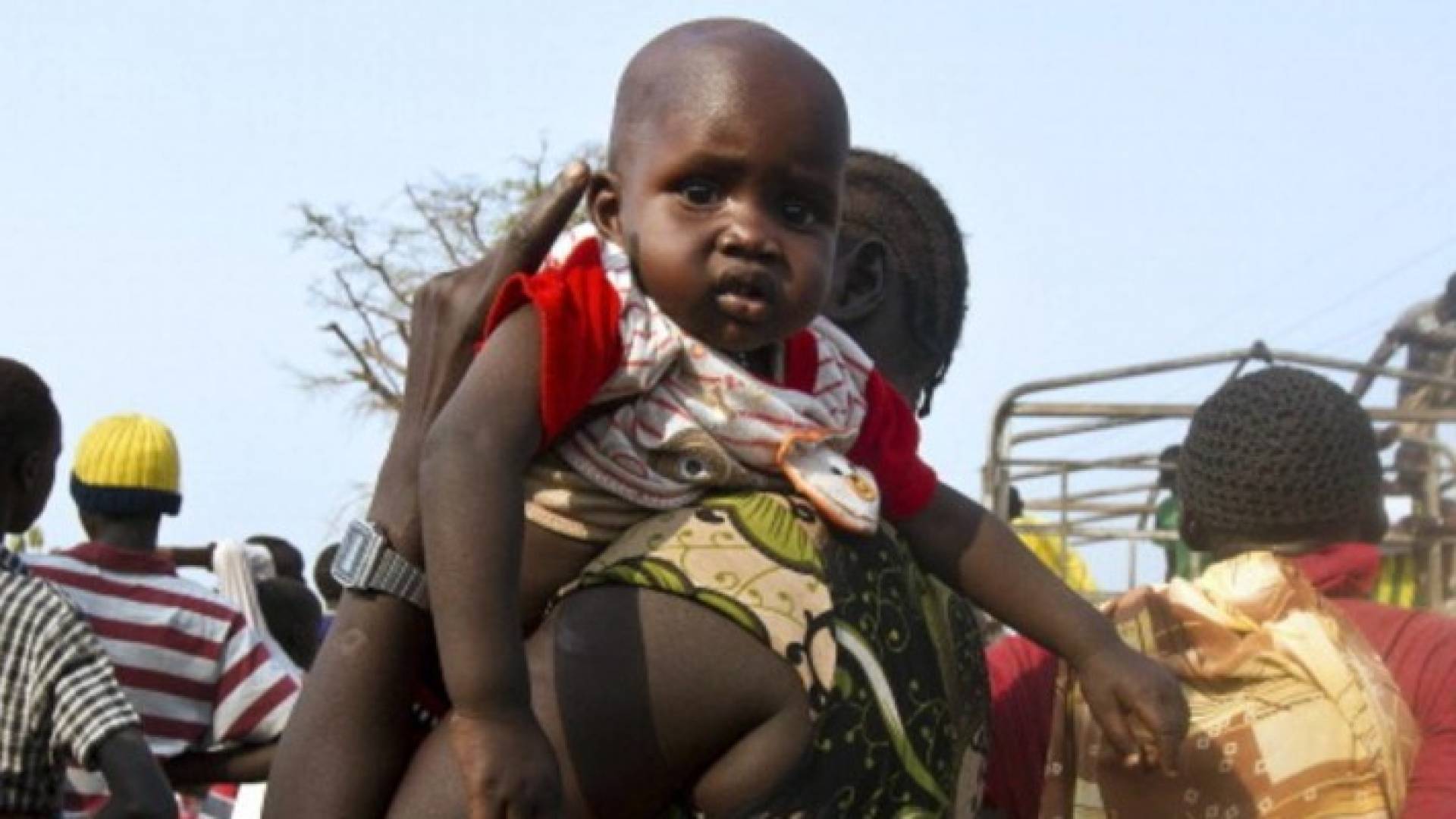 الآلاف من لاجئي جنوب السودان يكابدون الجوع بأوغندا