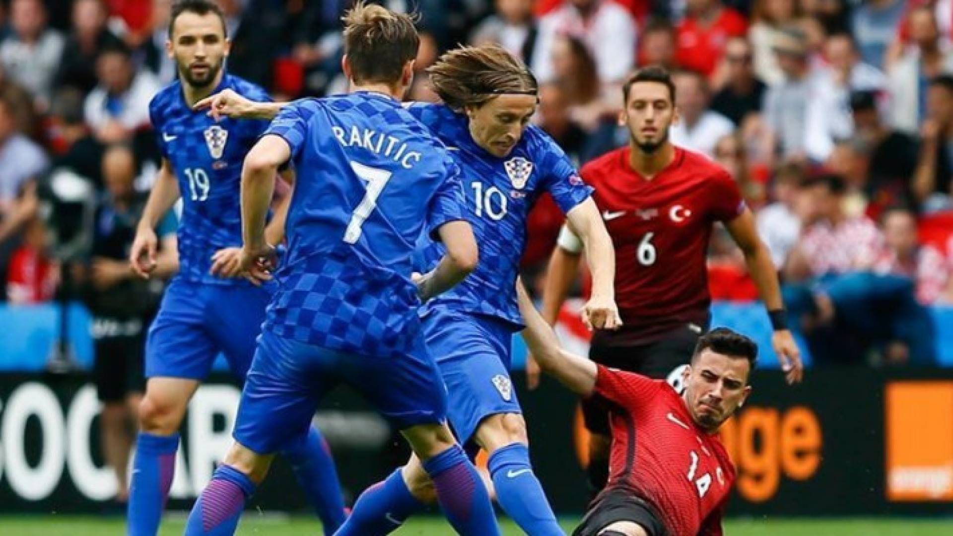 لوكا مودريتش القائد الجديد لمنتخب كرواتيا