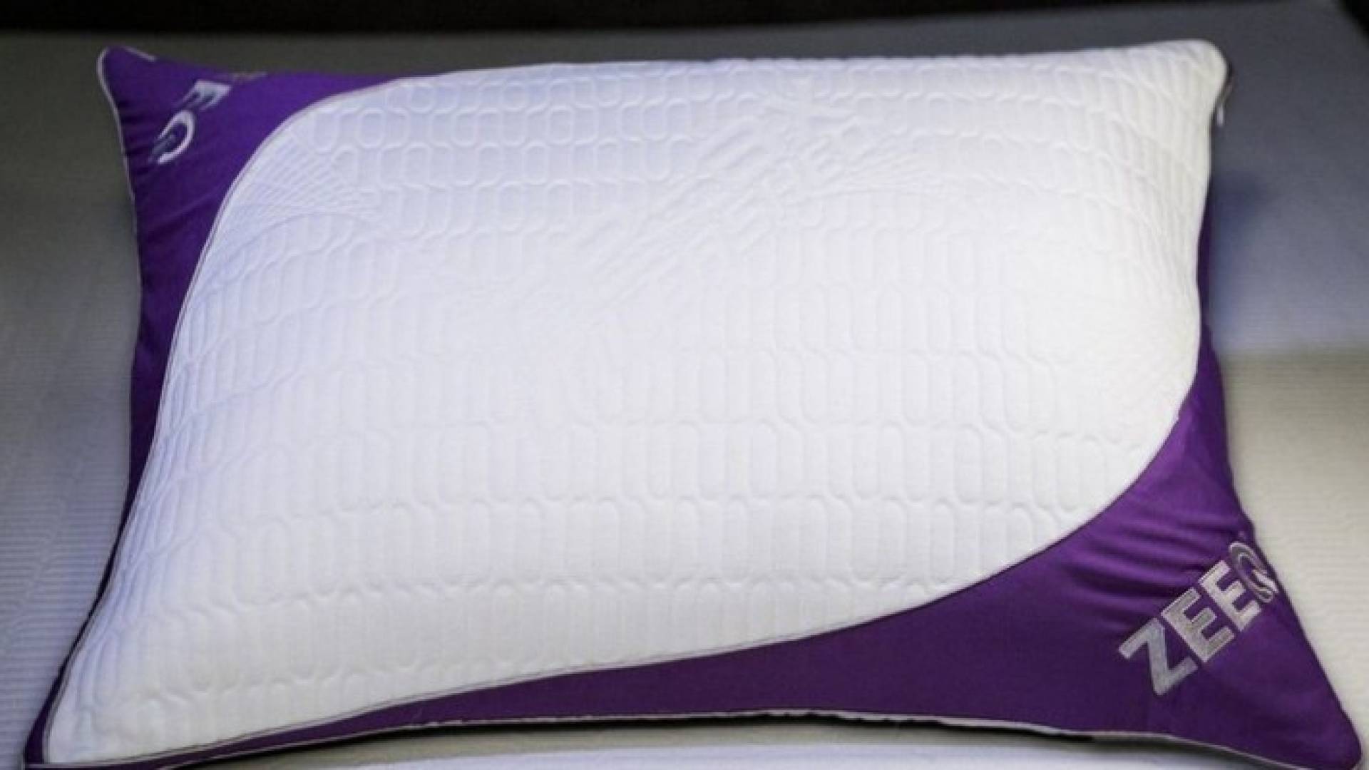 وسادة ذكية تمنع الشخير