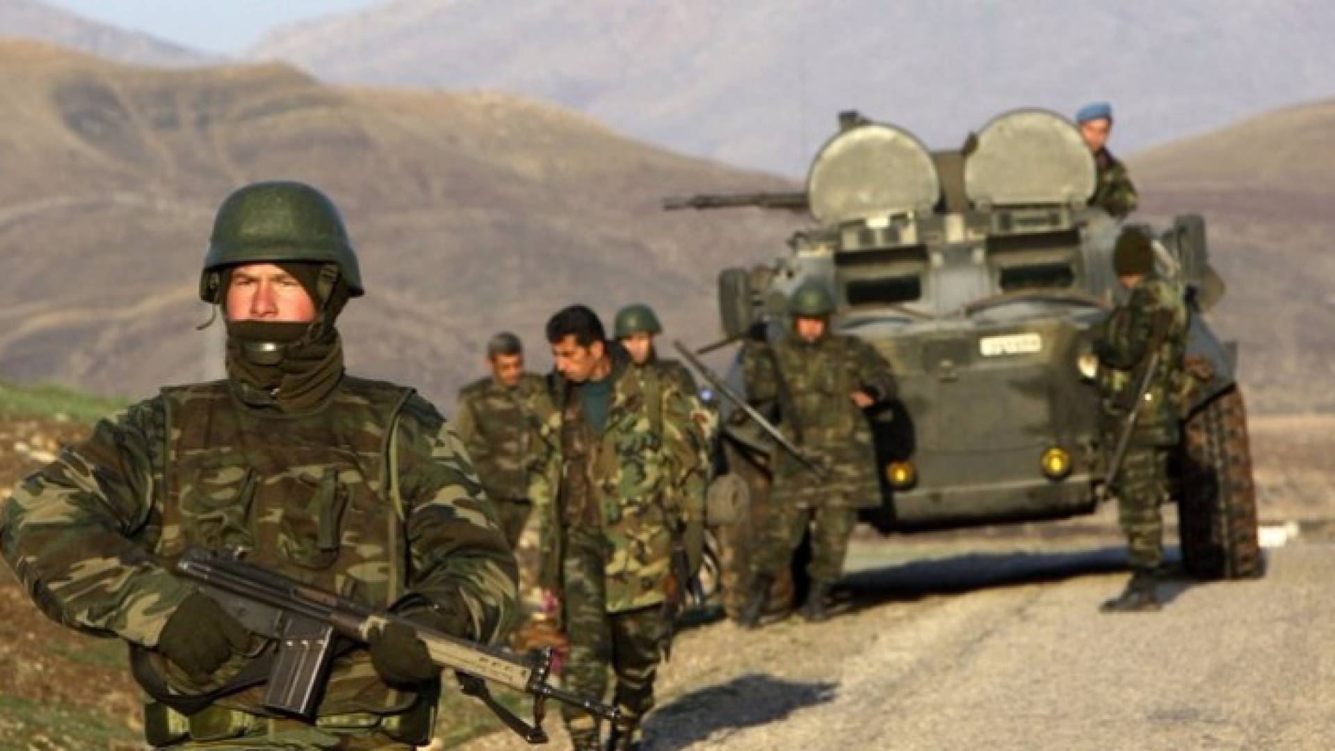 تركيا ترفض وقف إطلاق النار مع الأكراد بسوريا