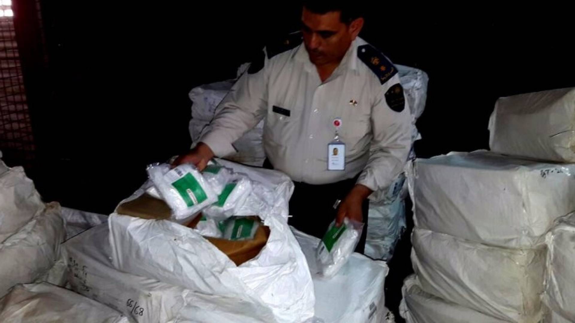 احباط تهريب نحو 20 مليون حبوب مخدرة في مطار الملكة علياء ..صورة
