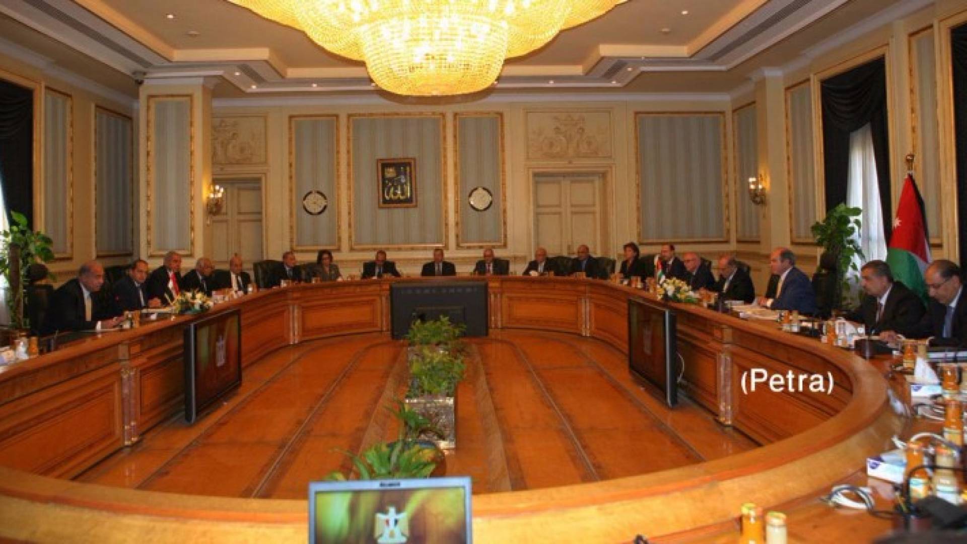 اللجنة العليا الاردنية المصرية تعقد اجتماعاتها في القاهرة برئاسة الملقي ونظيره المصري