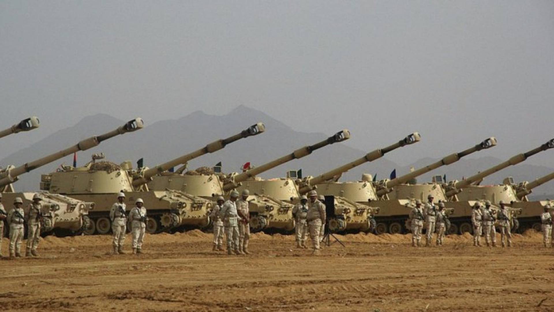 الداخلية السعودية: مقتل جندي بمقذوفات من اليمن