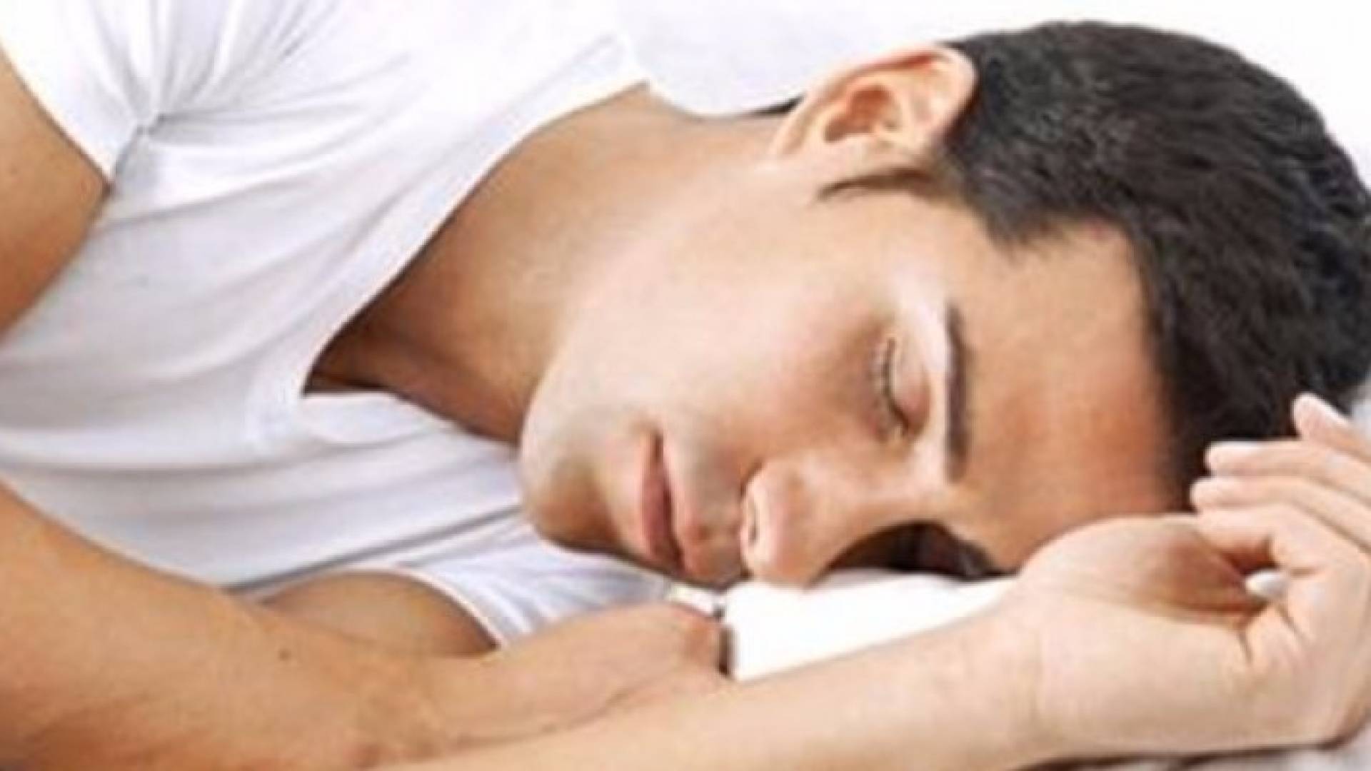 إذا كنت تنام مبكرا.. راجع الطبيب فورا!