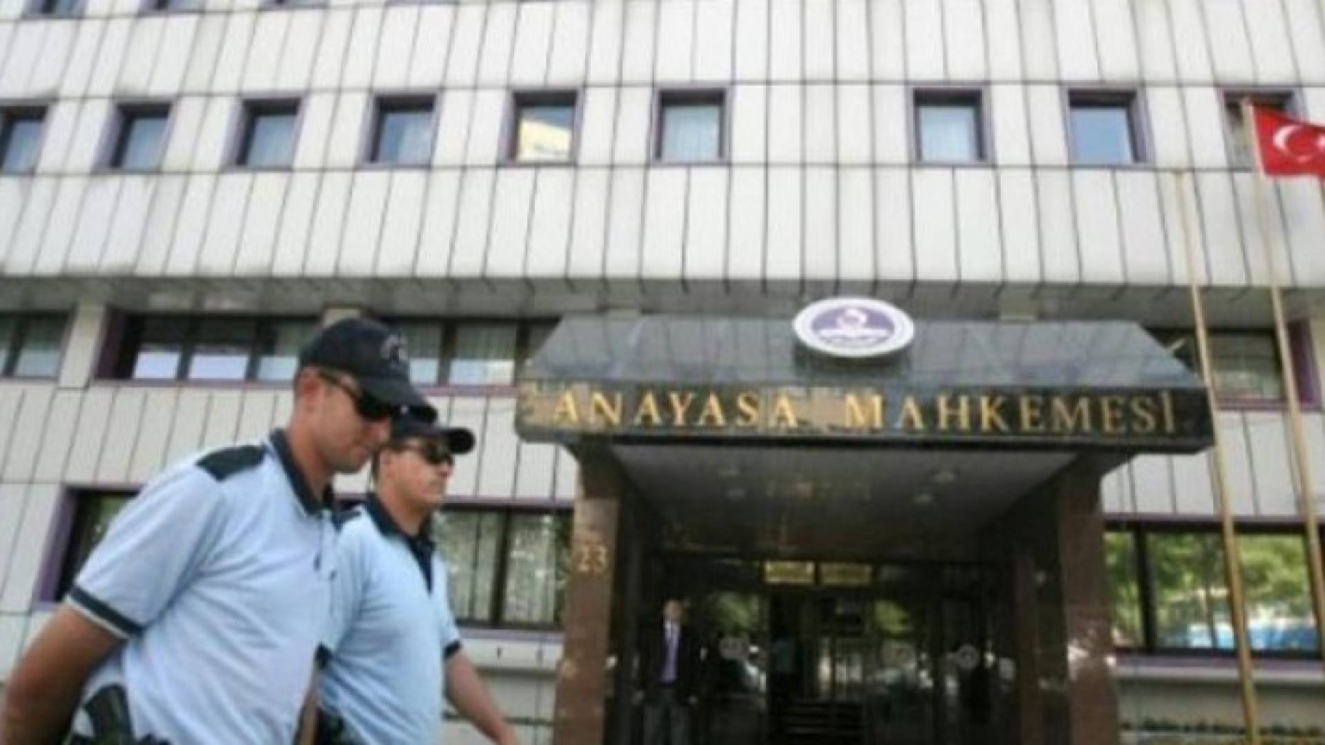 تركيا: مجلس القضاء يعزل 543 قاضيا وممثلا للادعاء