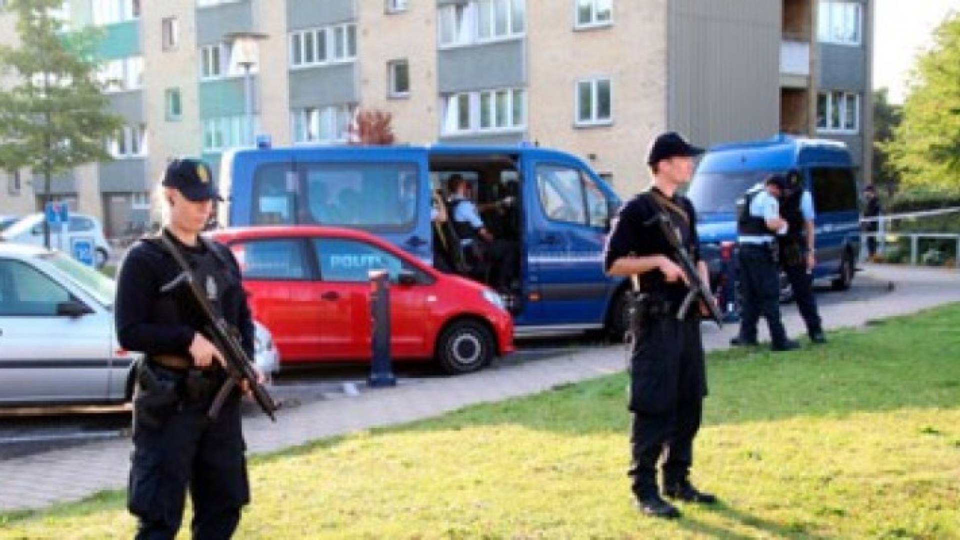 الدنماركي مطلق النار على الشرطة احد عناصر عصابة داعش الارهابية