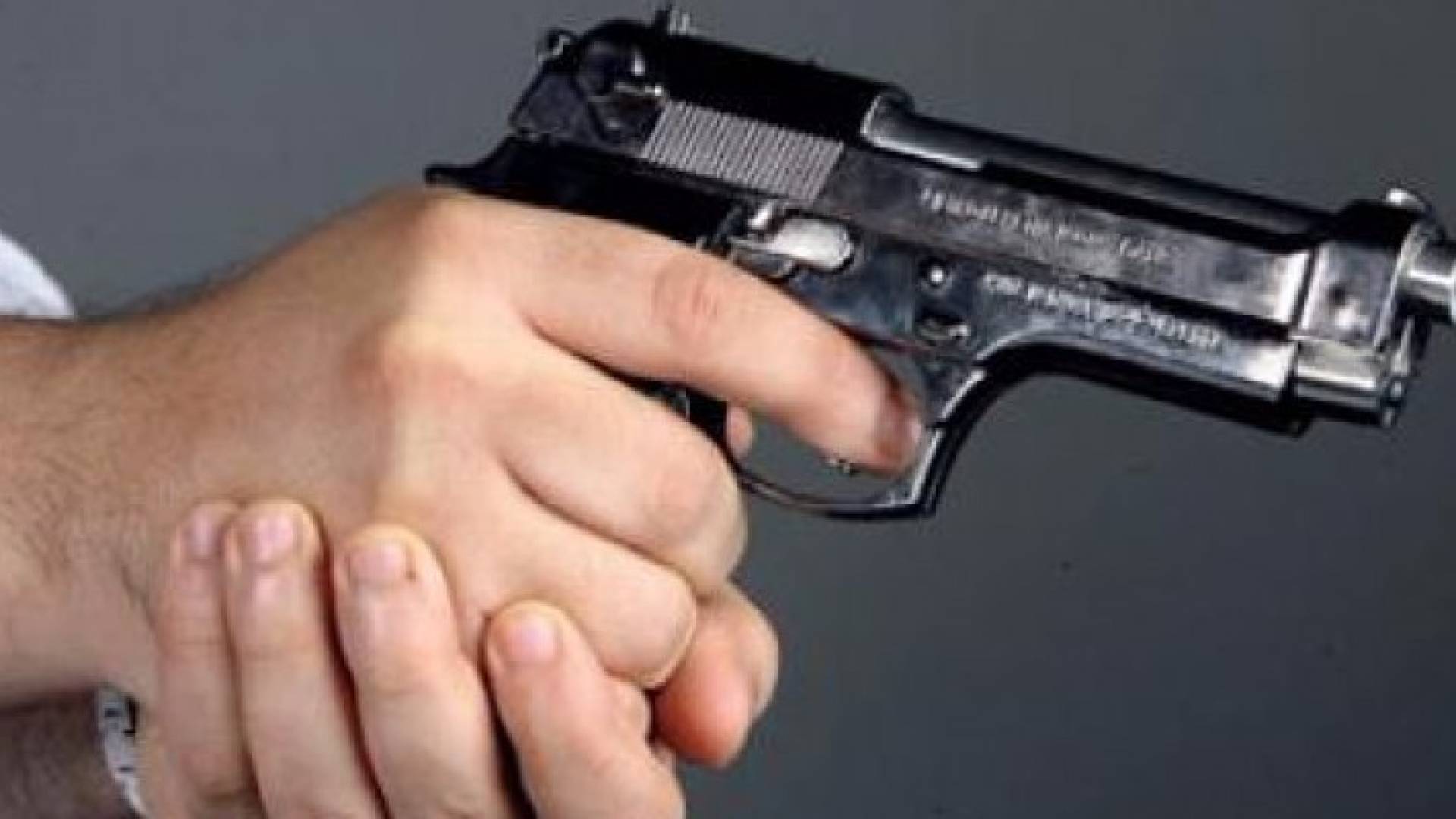 القبض على مطلق النار على محال تجارية في منطقة الزهور