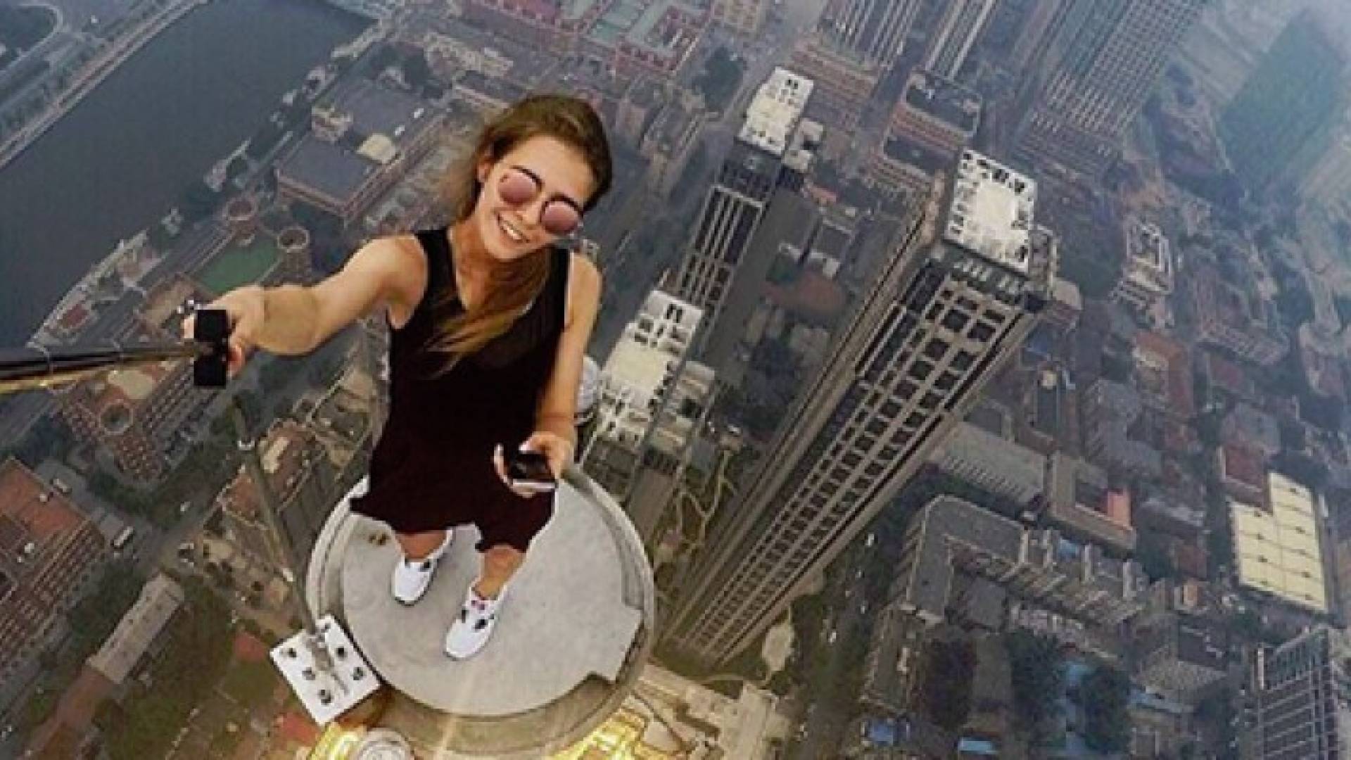 10 تطبيقات مجانية لتعديل وإضافة المؤثرات إلى صورة السلفي