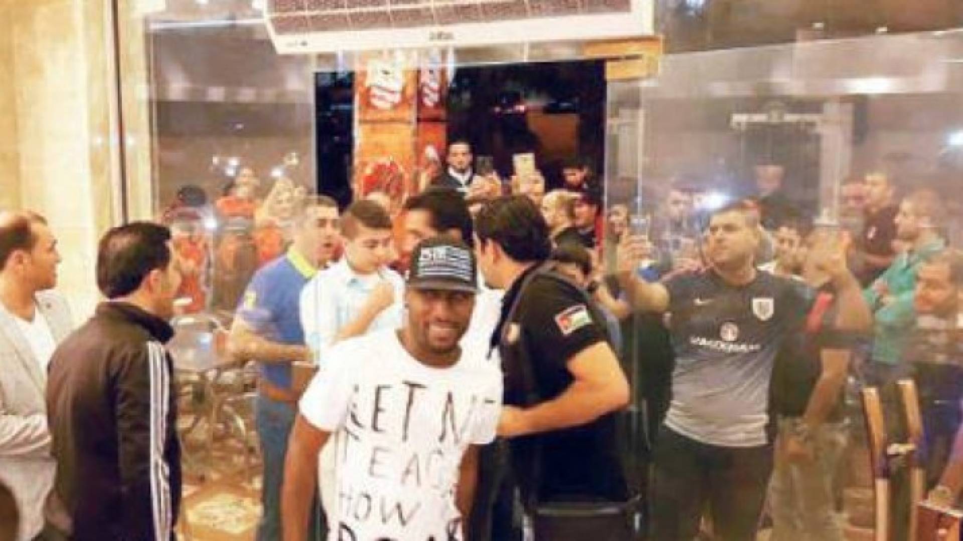 أمانغو يوقع  مع الرمثا ويتسلم 25 ألف دولار